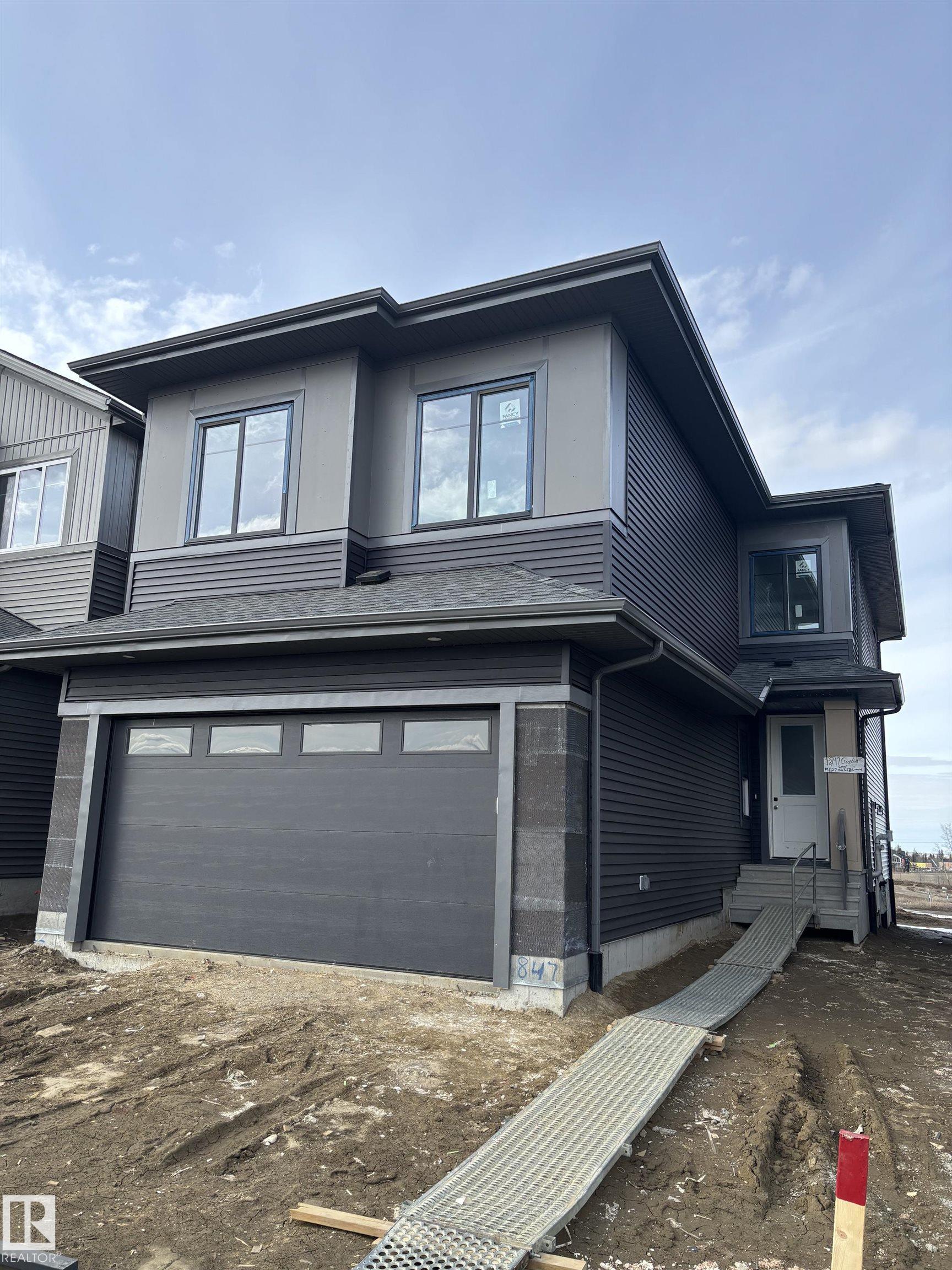 1847 CROSSBILL Loop, E4483116, Alberta,