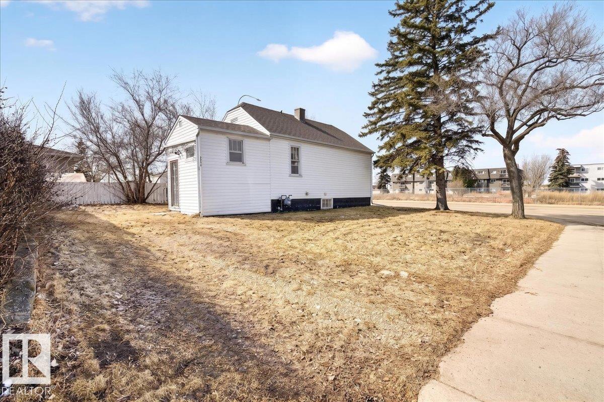 4529 46A Avenue, E4483189, Alberta,