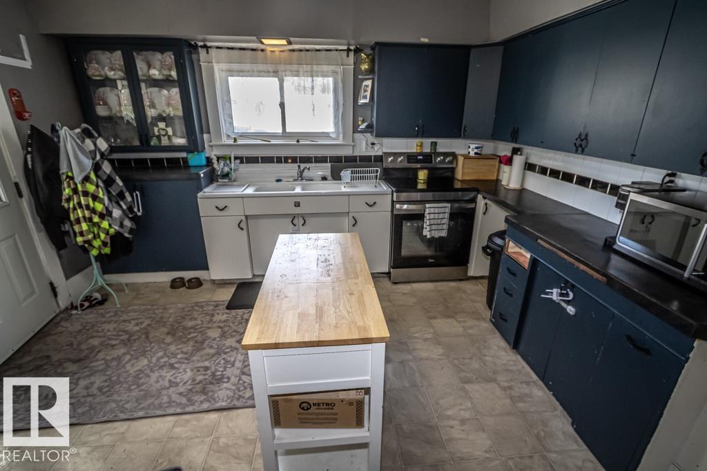 Third View of 5213 49 Ave, St. Paul Town, St. Paul Town, Alberta, T0A 3A0