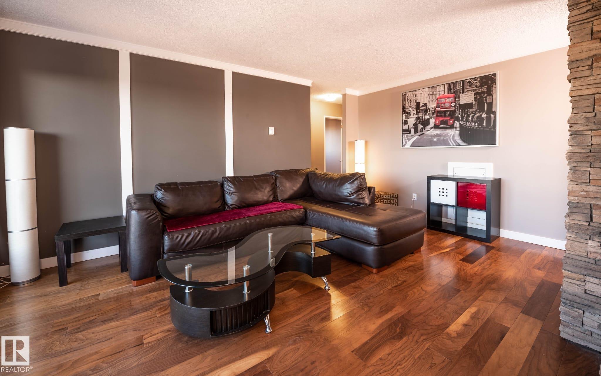 Fourth View of 86 13435 97 Street, Glengarry, Edmonton, Alberta, T5H 4C8