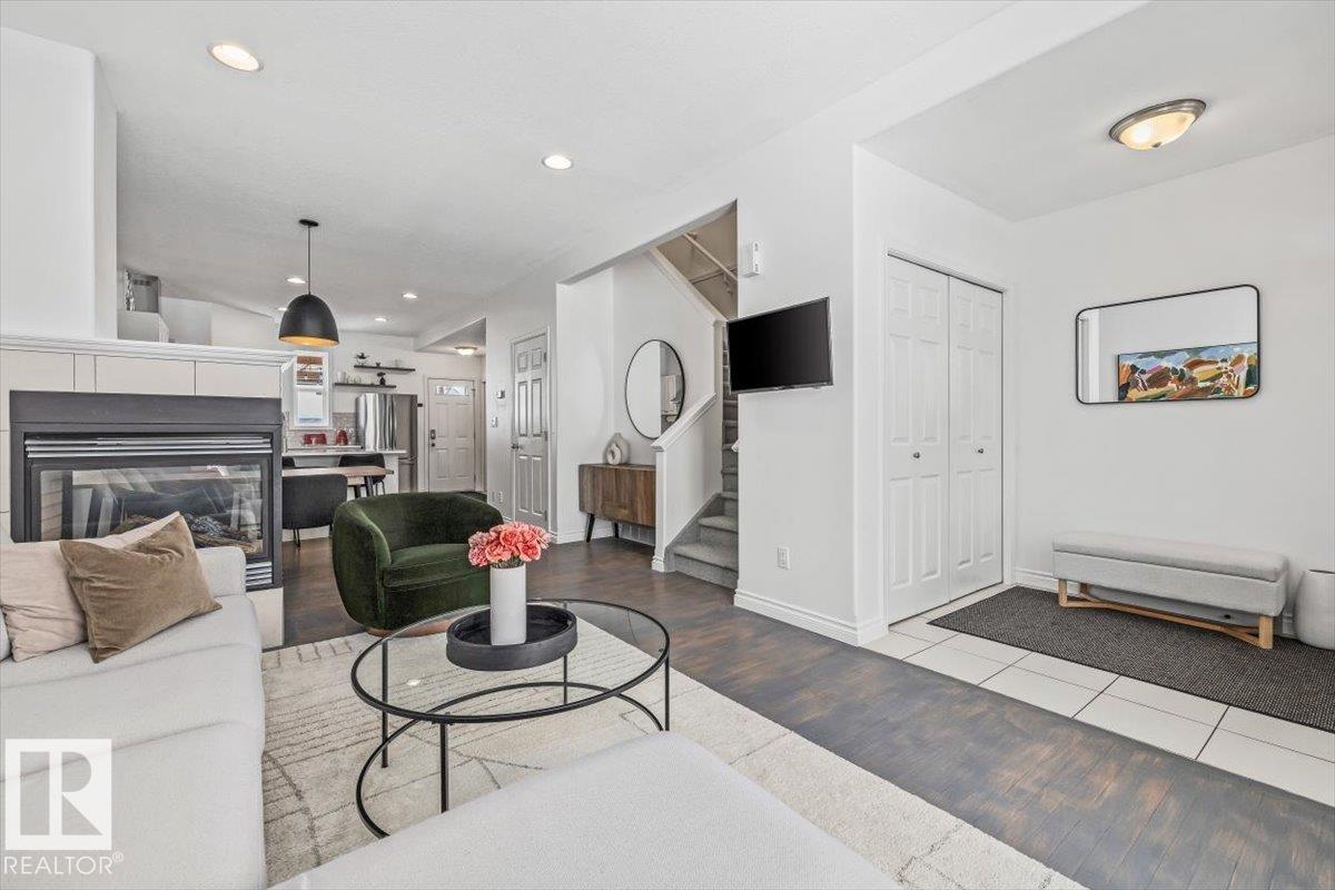 Fourth View of 8737 83 Avenue, Bonnie Doon, Edmonton, Alberta, T6C 1B2