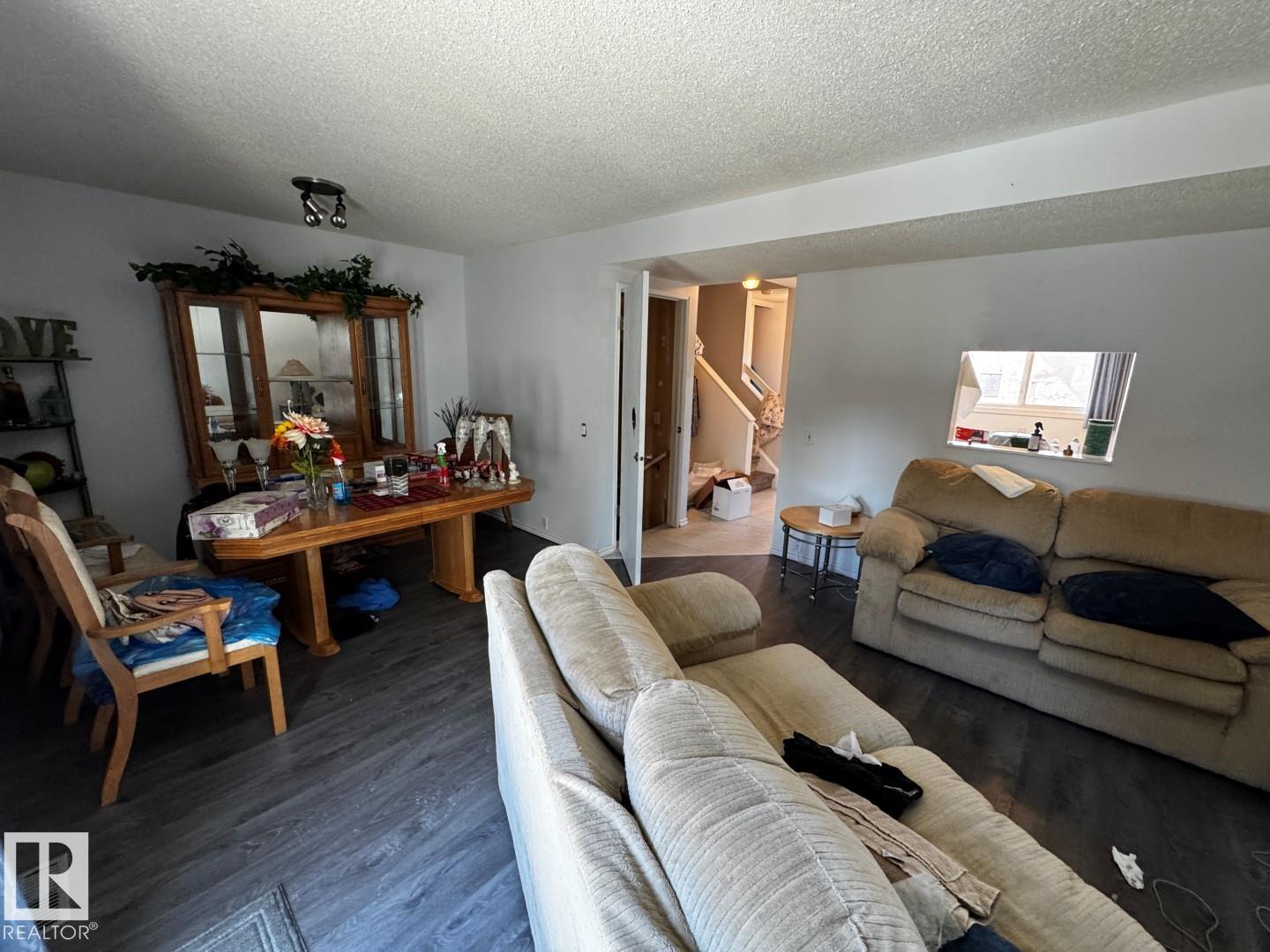 Fifth View of Daly Grove, Edmonton, Alberta, T6L 2R7