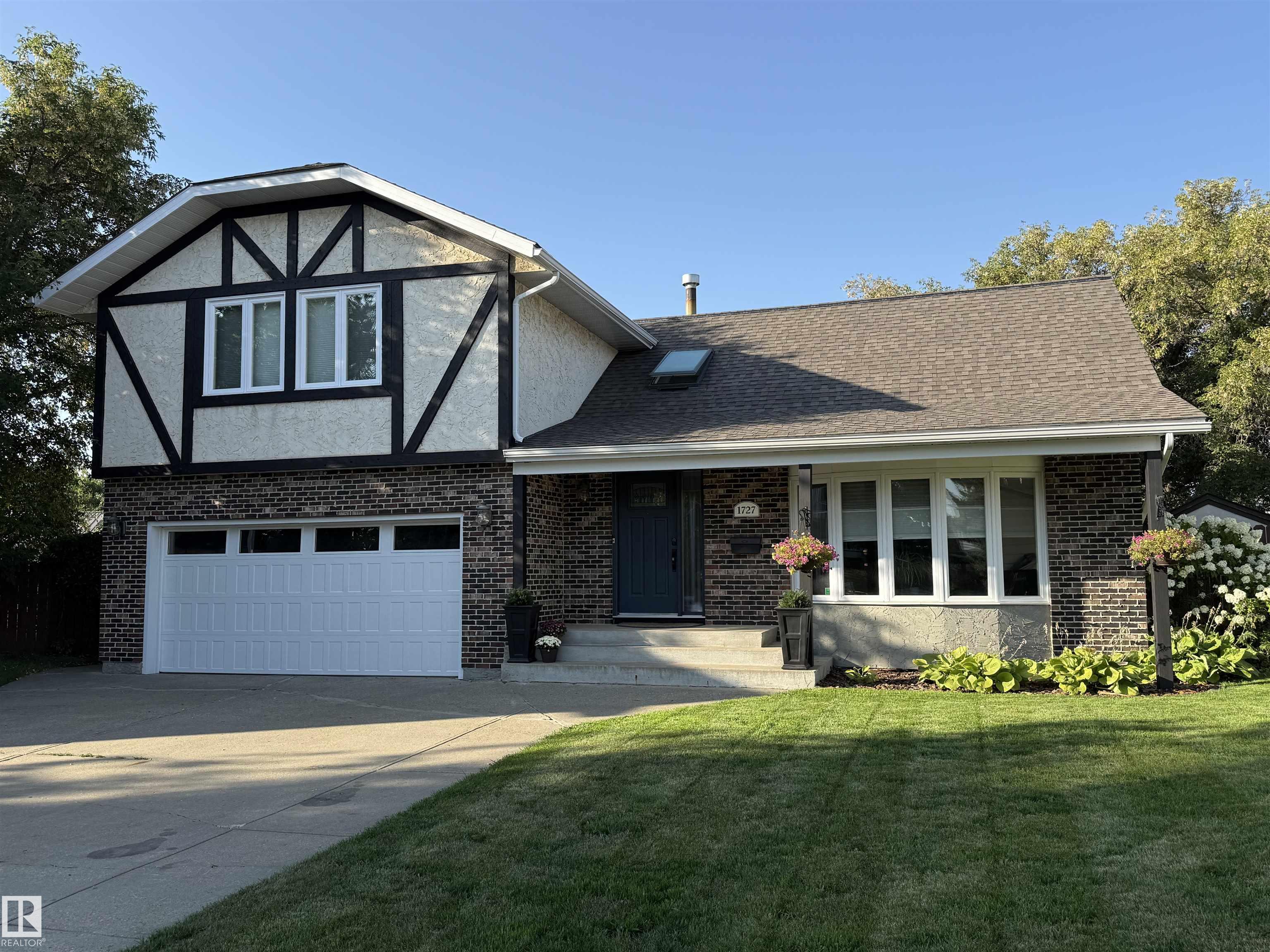 1727 65 Street, E4483472, Alberta,