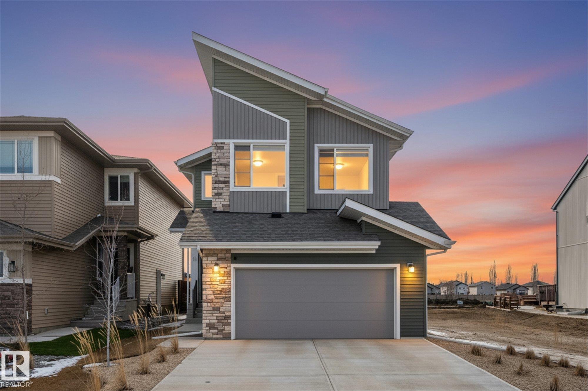 13 EMPRESS Way, E4483475, Alberta,