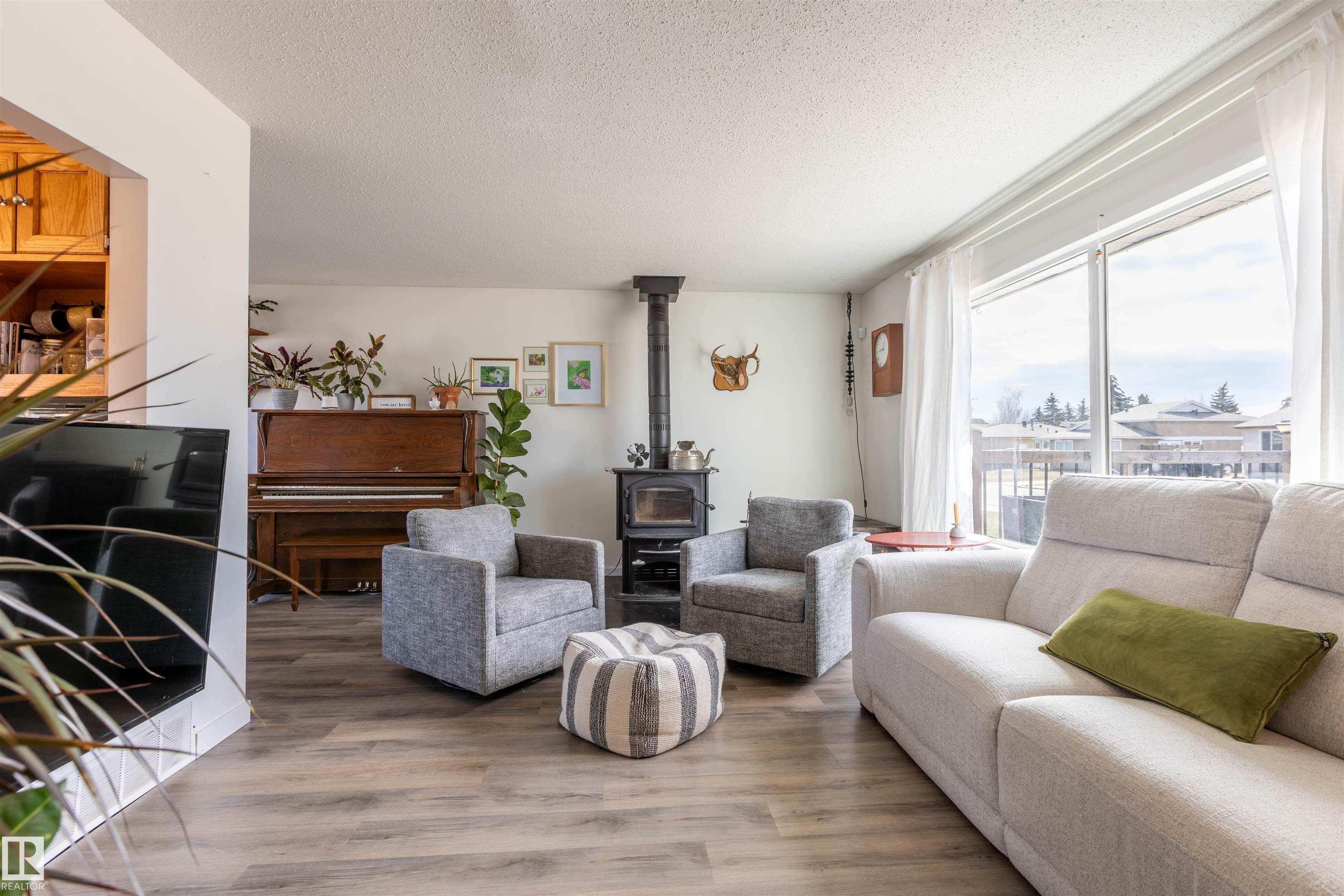 Fourth View of 9310 98 Avenue, Morinville, Morinville, Alberta, T8R 1J4