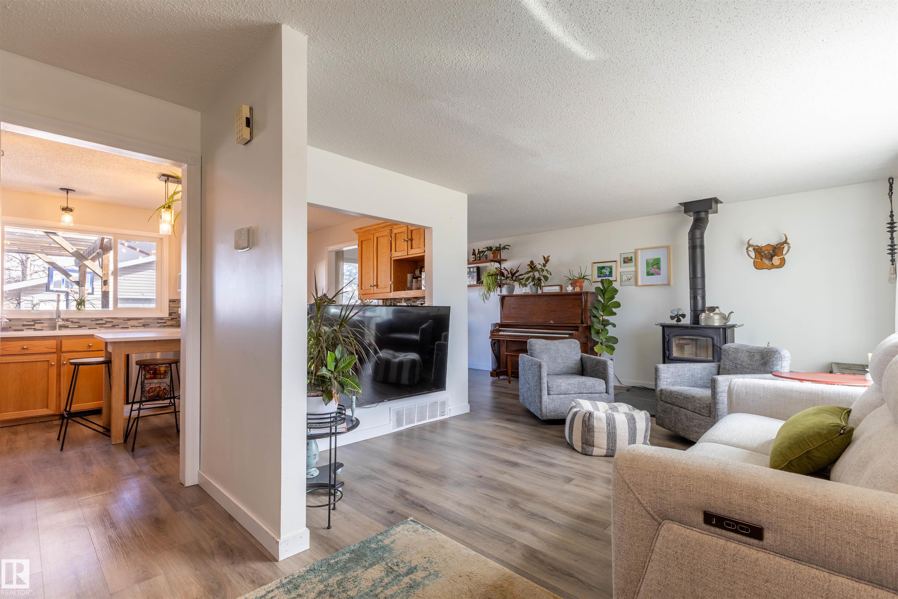 Fifth View of 9310 98 Avenue, Morinville, Morinville, Alberta, T8R 1J4