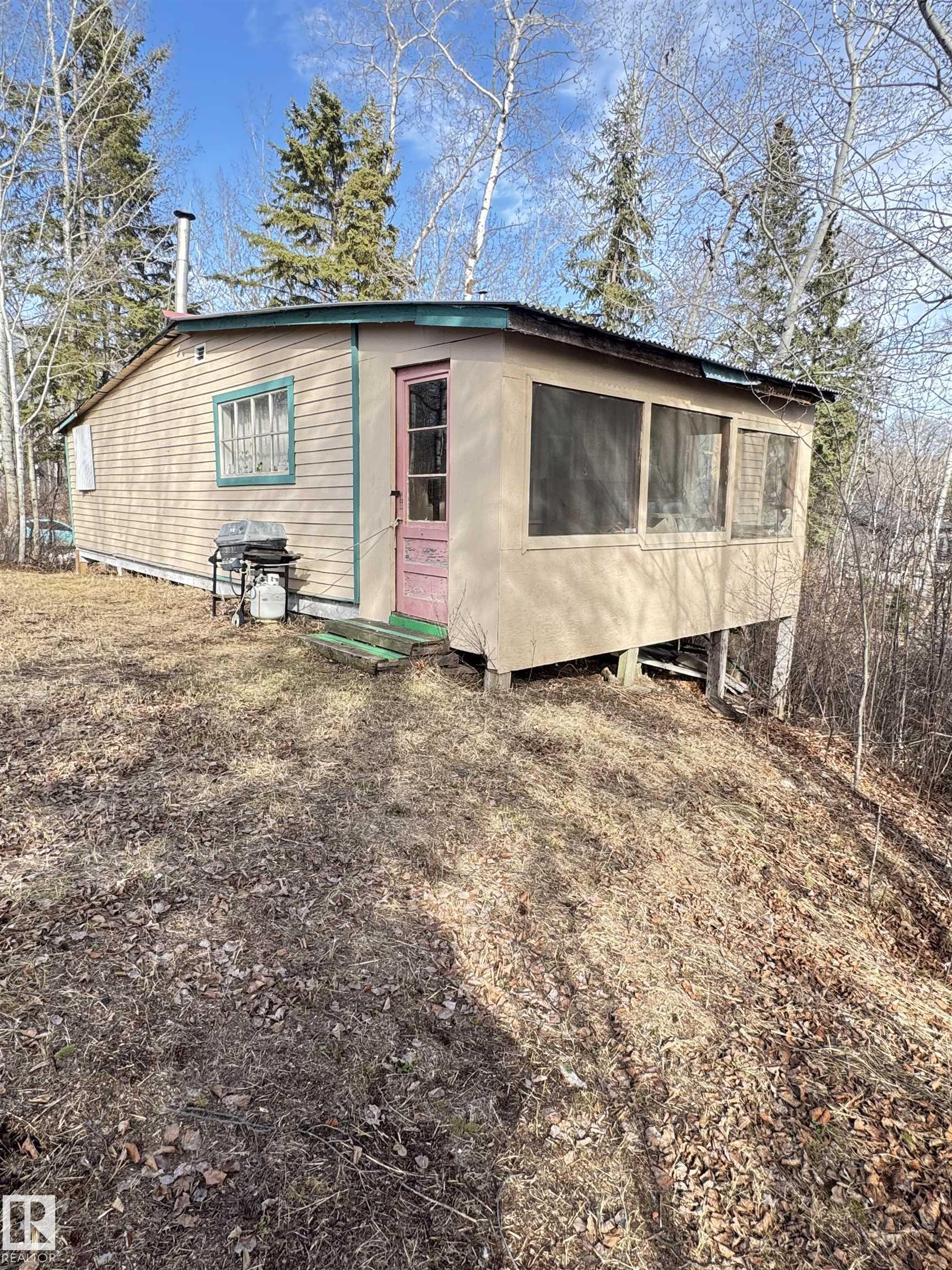 863 Westcove Drive, E4483492, Alberta,