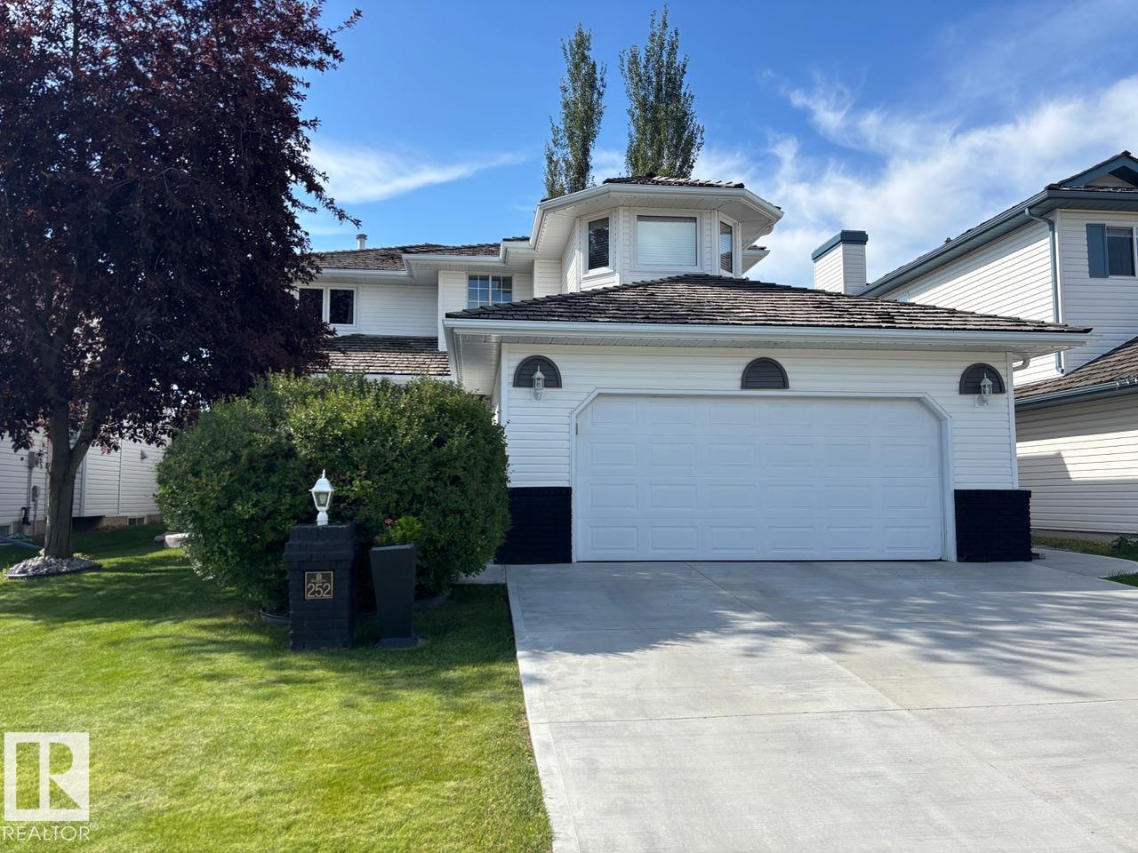 252 NORWICH Bay, E4483531, Alberta,