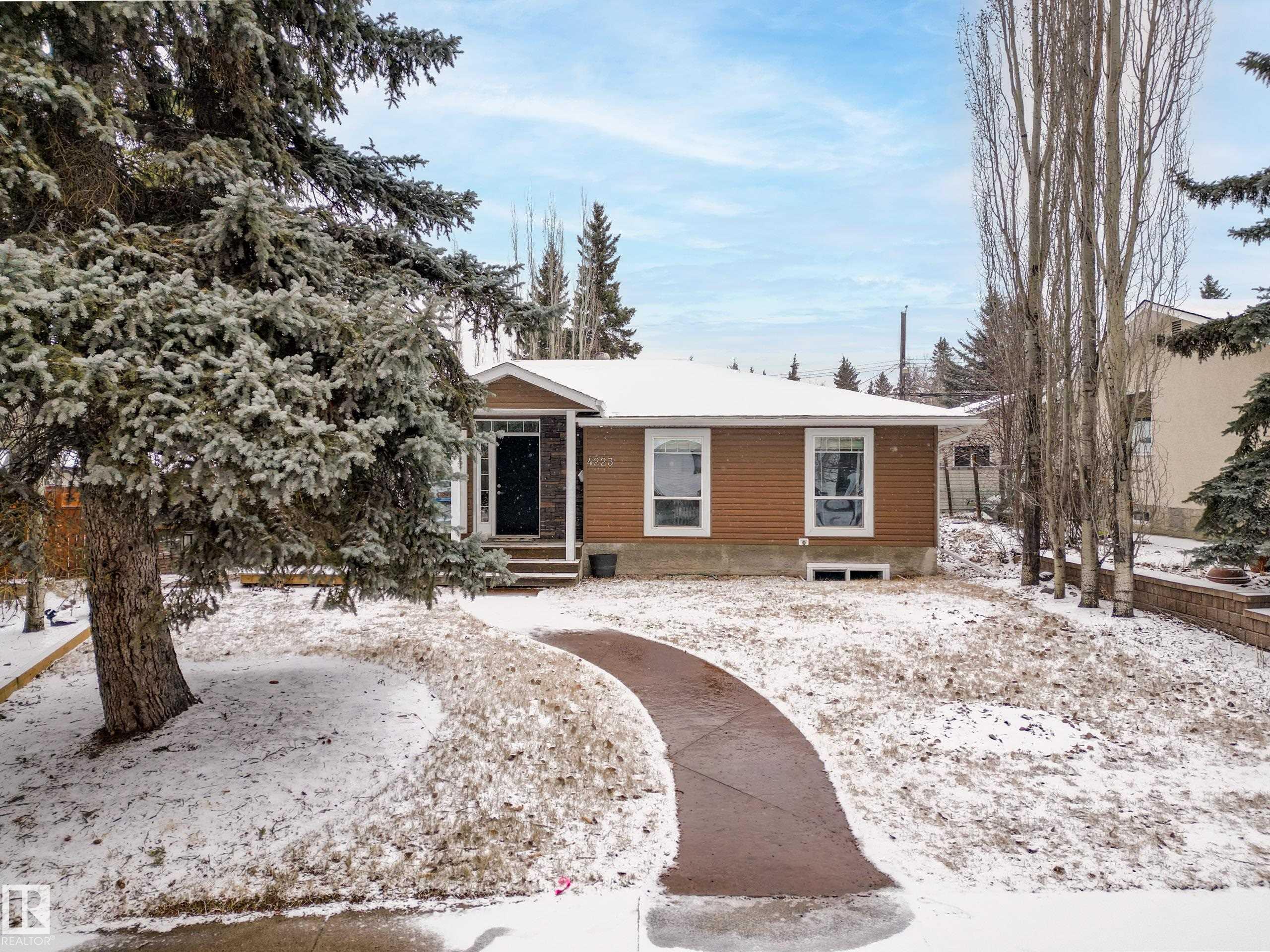 Third View of 4223 120 Street, Aspen Gardens, Edmonton, Alberta, T6J 1X9