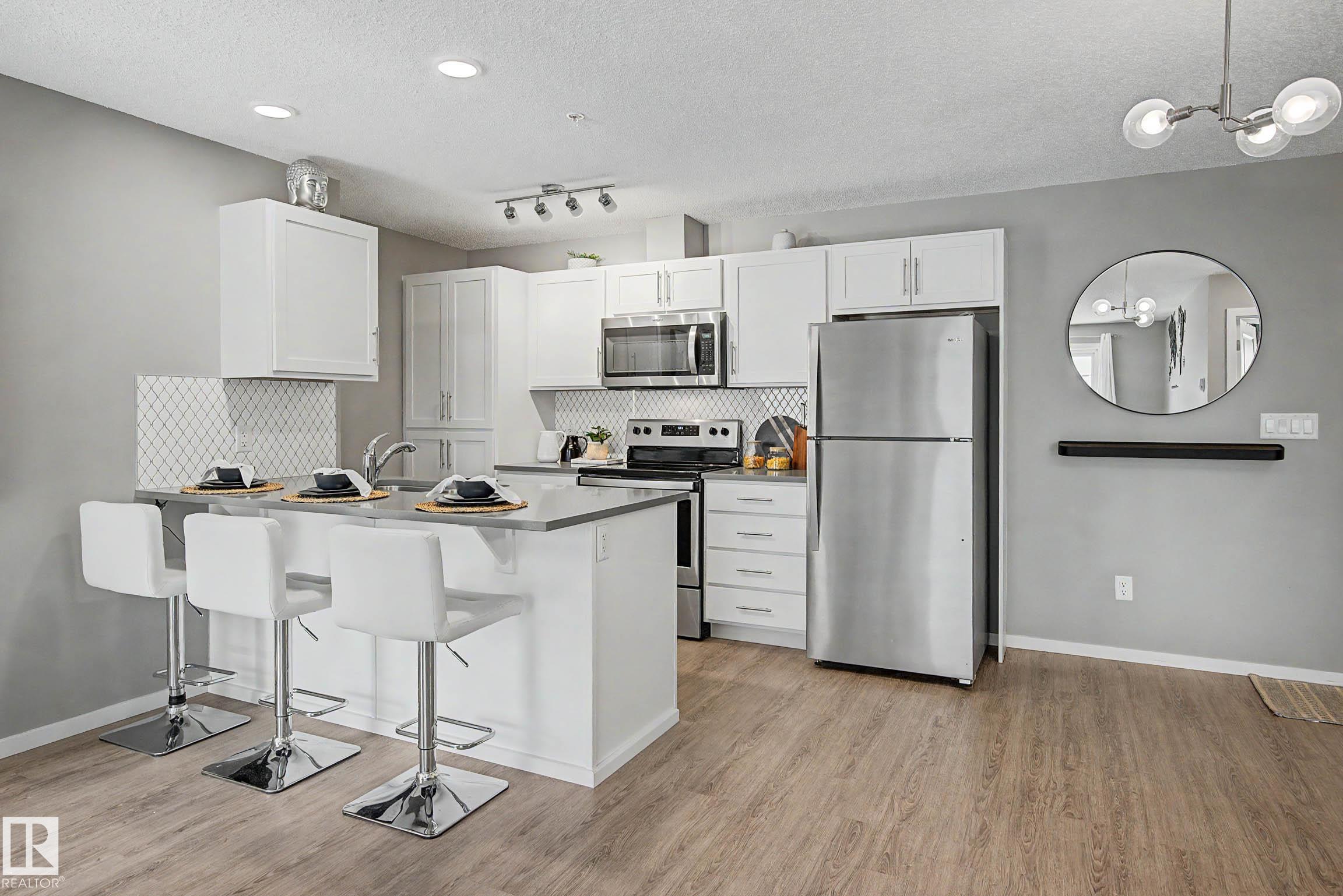 217 394 WINDERMERE Road, E4483705, Alberta,