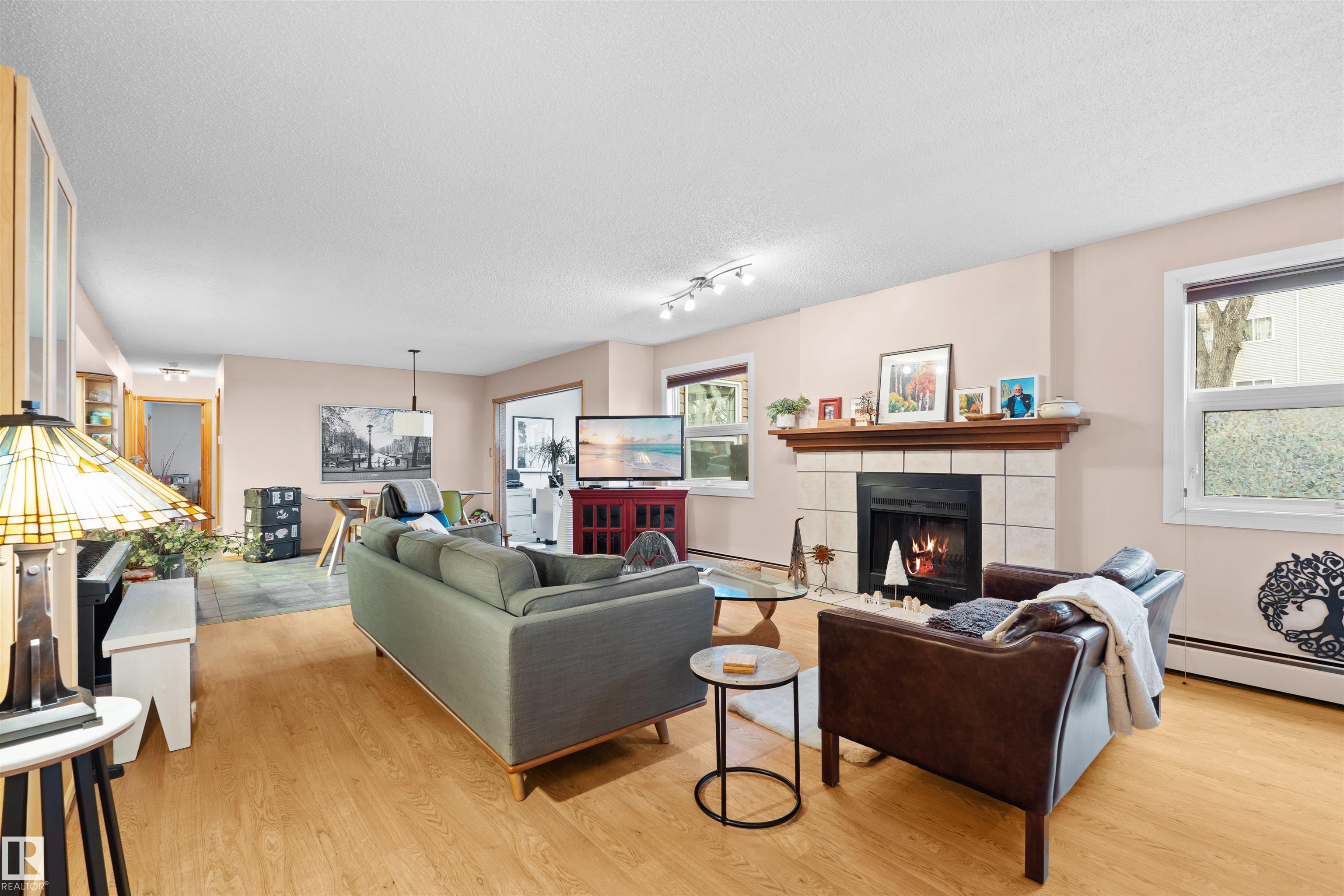 11 10172 118 Street, E4483815, Alberta,