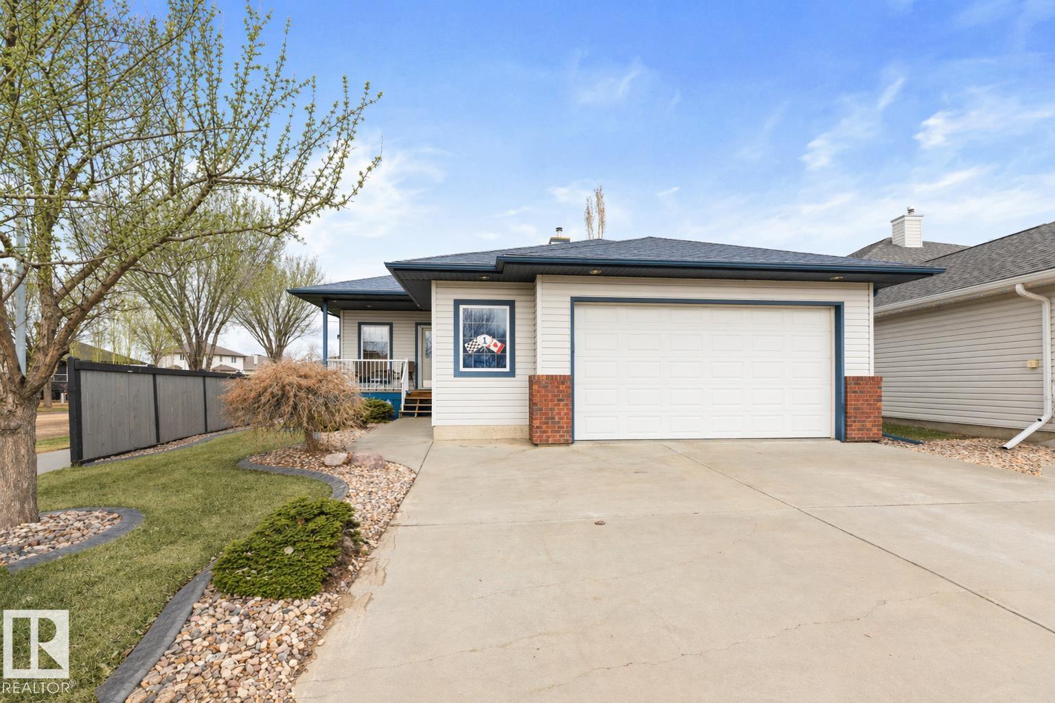 1 Birchwood Close, E4483823, Alberta,