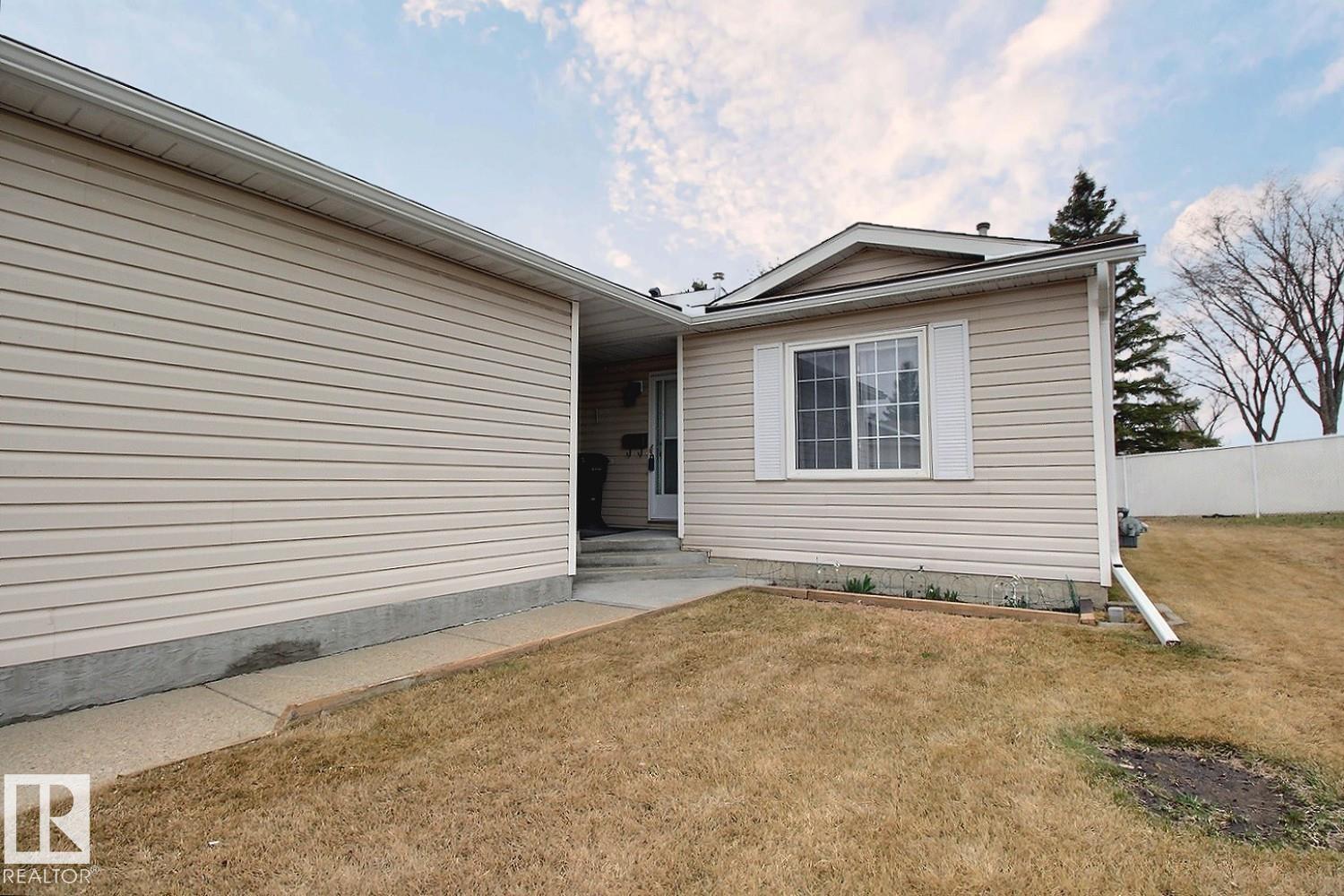 Second View of 8146 27 Avenue, Meyonohk, Edmonton, Alberta, T6K 4C9