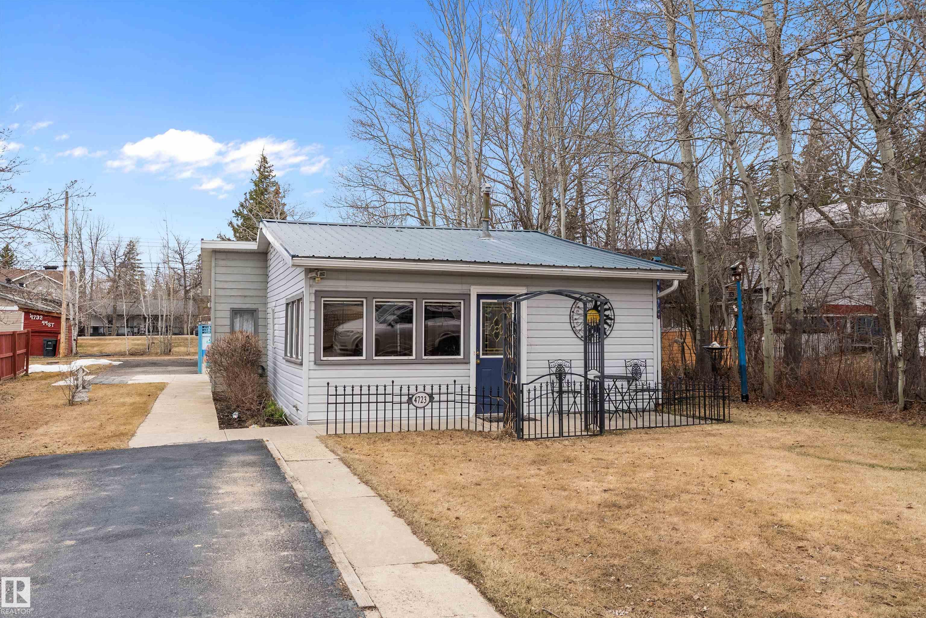 4723 45 Street, E4483968, Alberta,