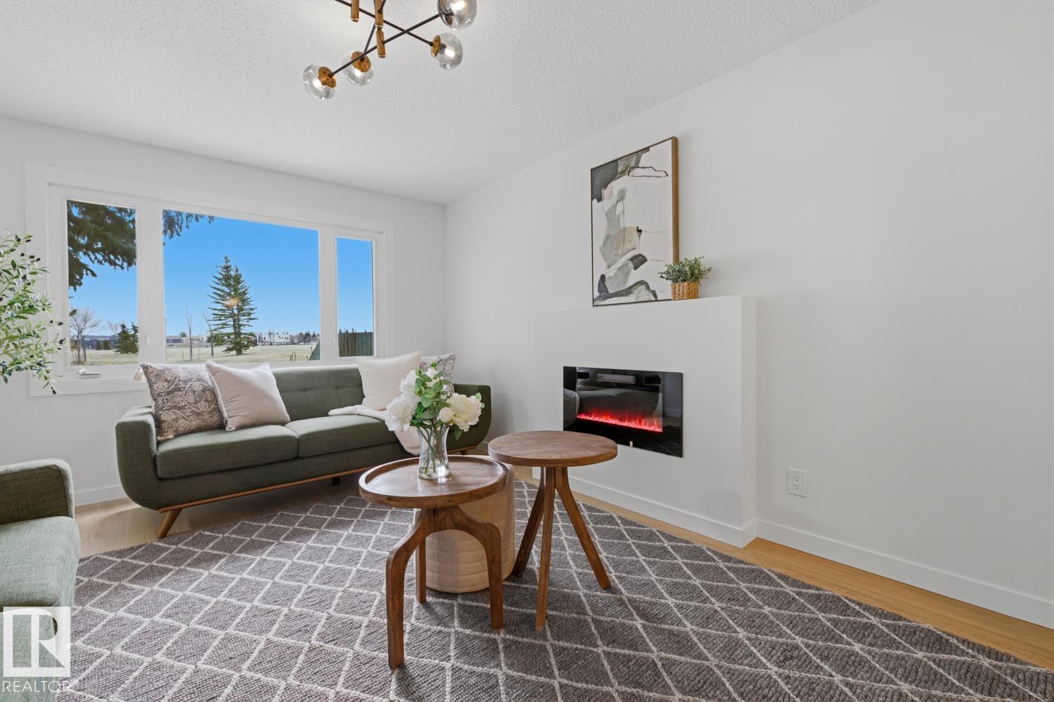 Fifth View of 7D CALLINGWOOD Court, Callingwood North, Edmonton, Alberta, T5T 0H5