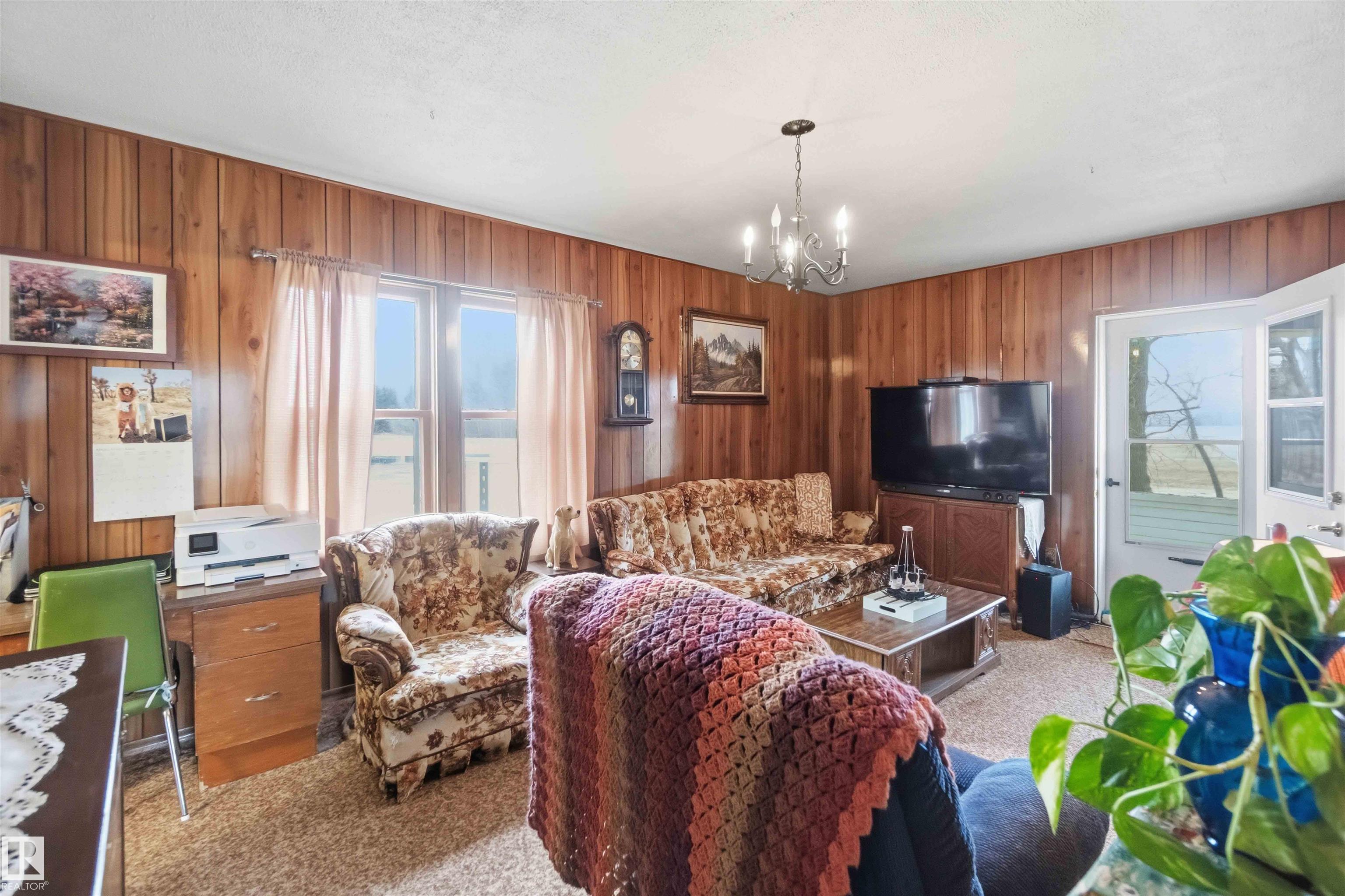 Fifth View of 58211 RR 215, None, Rural Thorhild County, Alberta, T0A 2W0