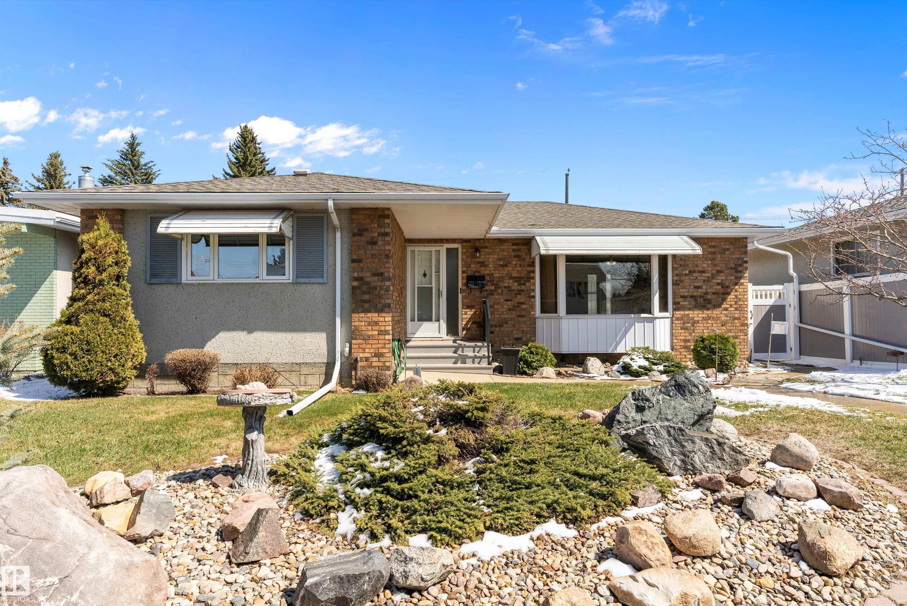 9411 68A Street, E4484484, Alberta,