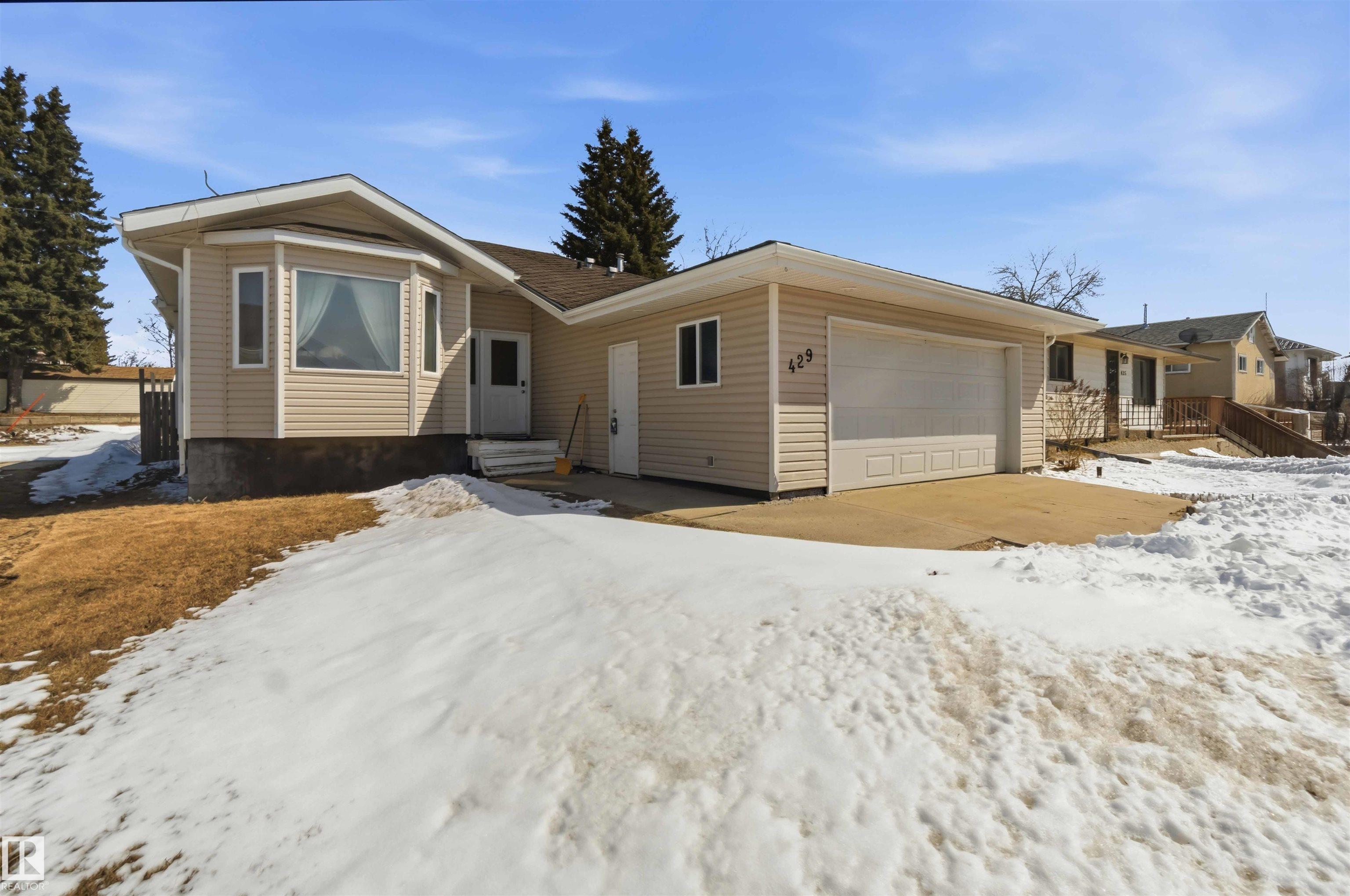 429 5 Street, E4484517, Alberta,