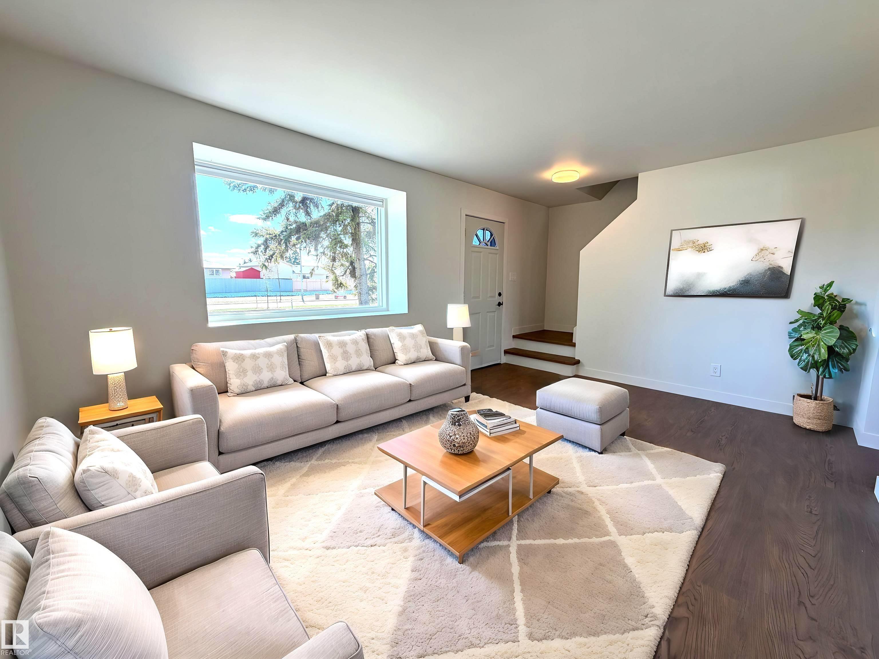 404 HERMITAGE Road, E4484522, Alberta,