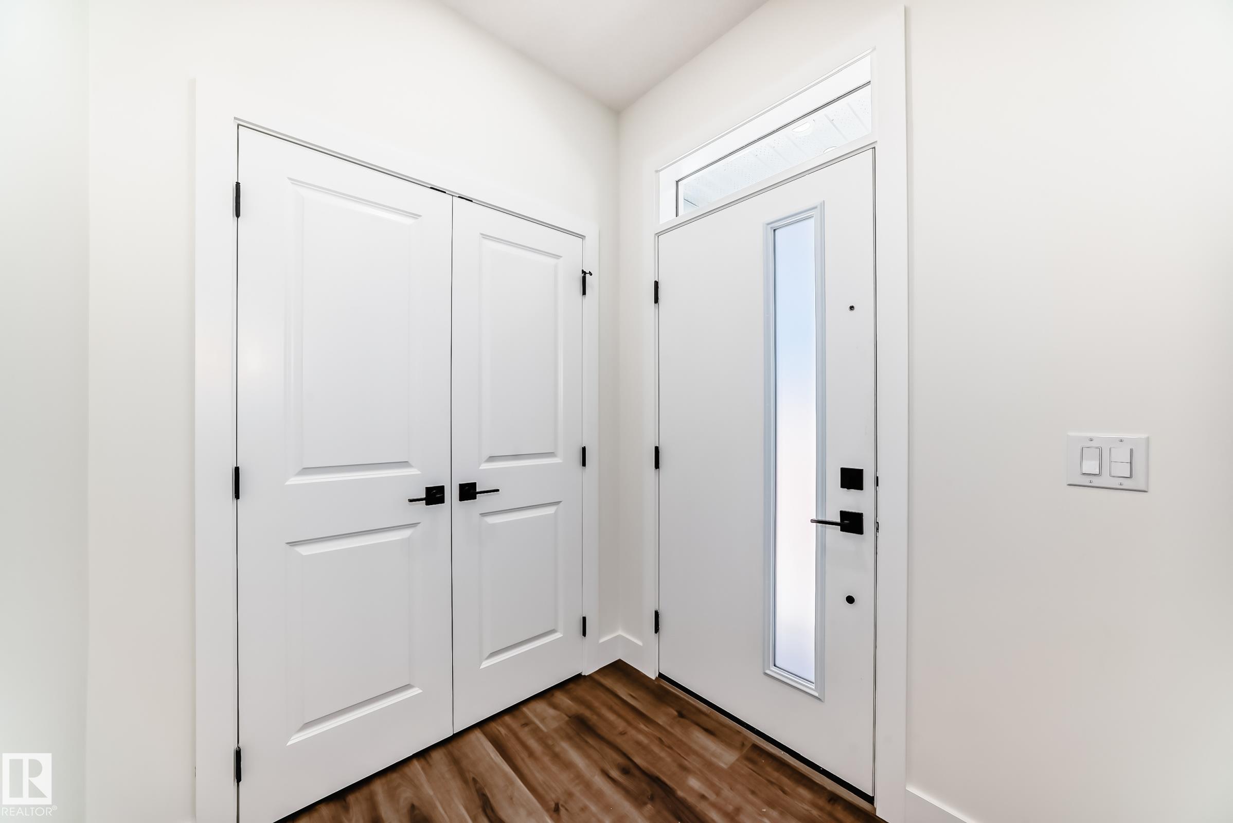 Fifth View of 12913 123 Street, Calder, Edmonton, Alberta, T5L 0J6