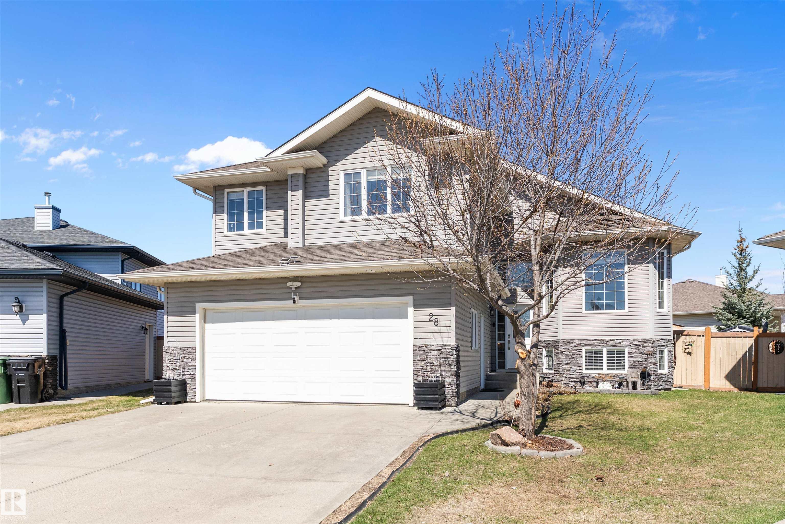 28 WOODS Place, E4484856, Alberta,