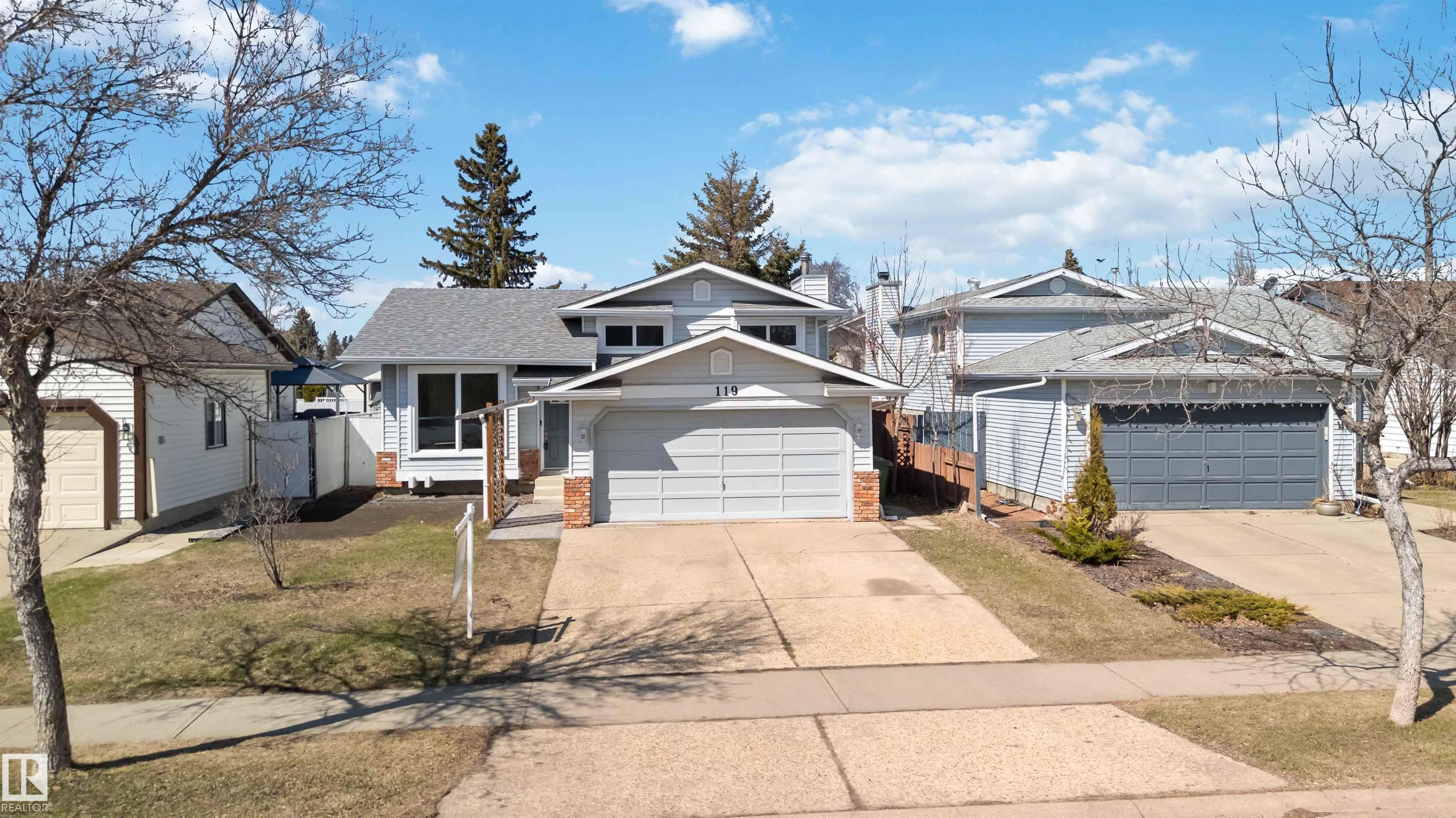 119 DORCHESTER Drive, E4484857, Alberta,