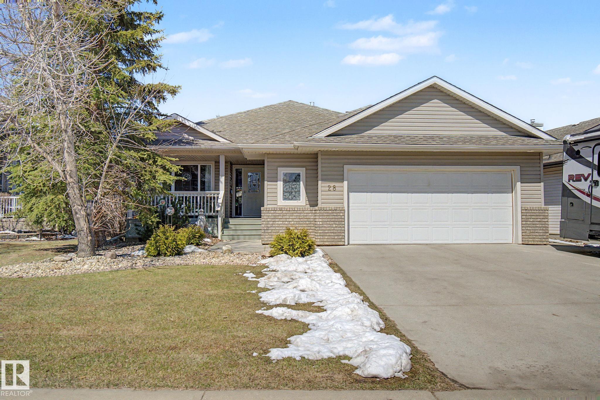 28 CHARLTON Way, E4484901, Alberta,