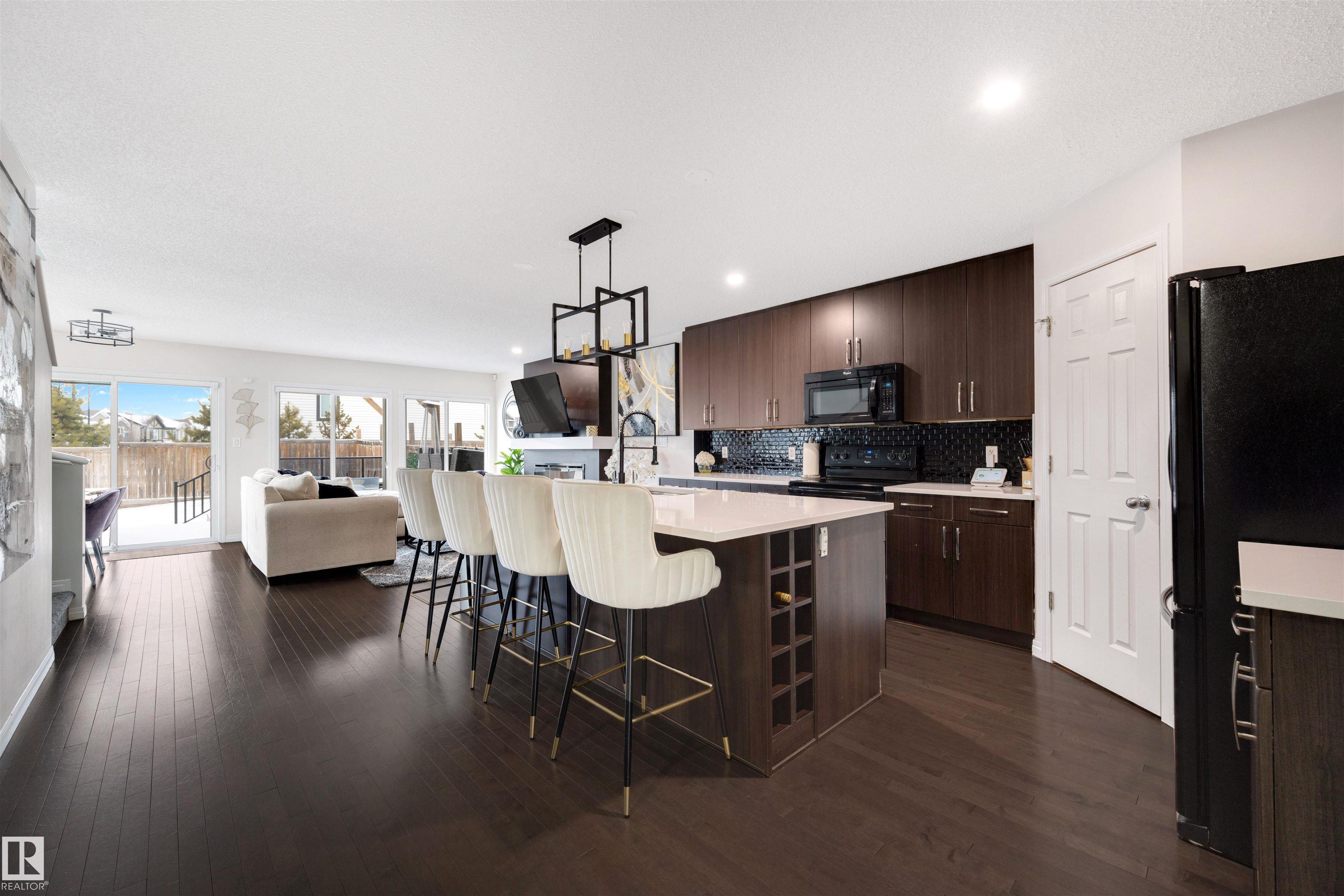 2504 COUGHLAN Road, E4484961, Alberta,