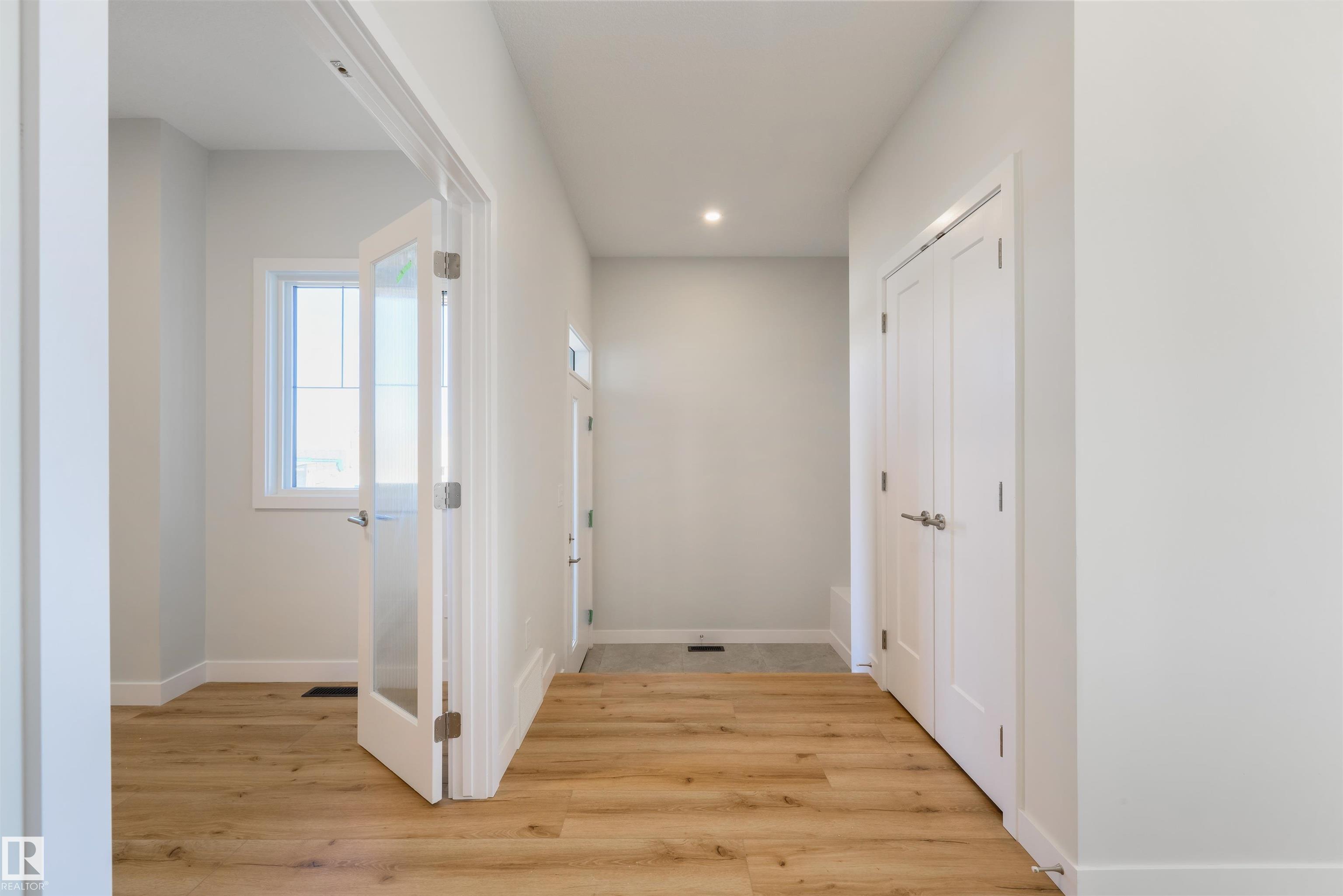 Third View of 1443 OSPREY Crest, Hawks Ridge, Edmonton, Alberta, T5S 0H7