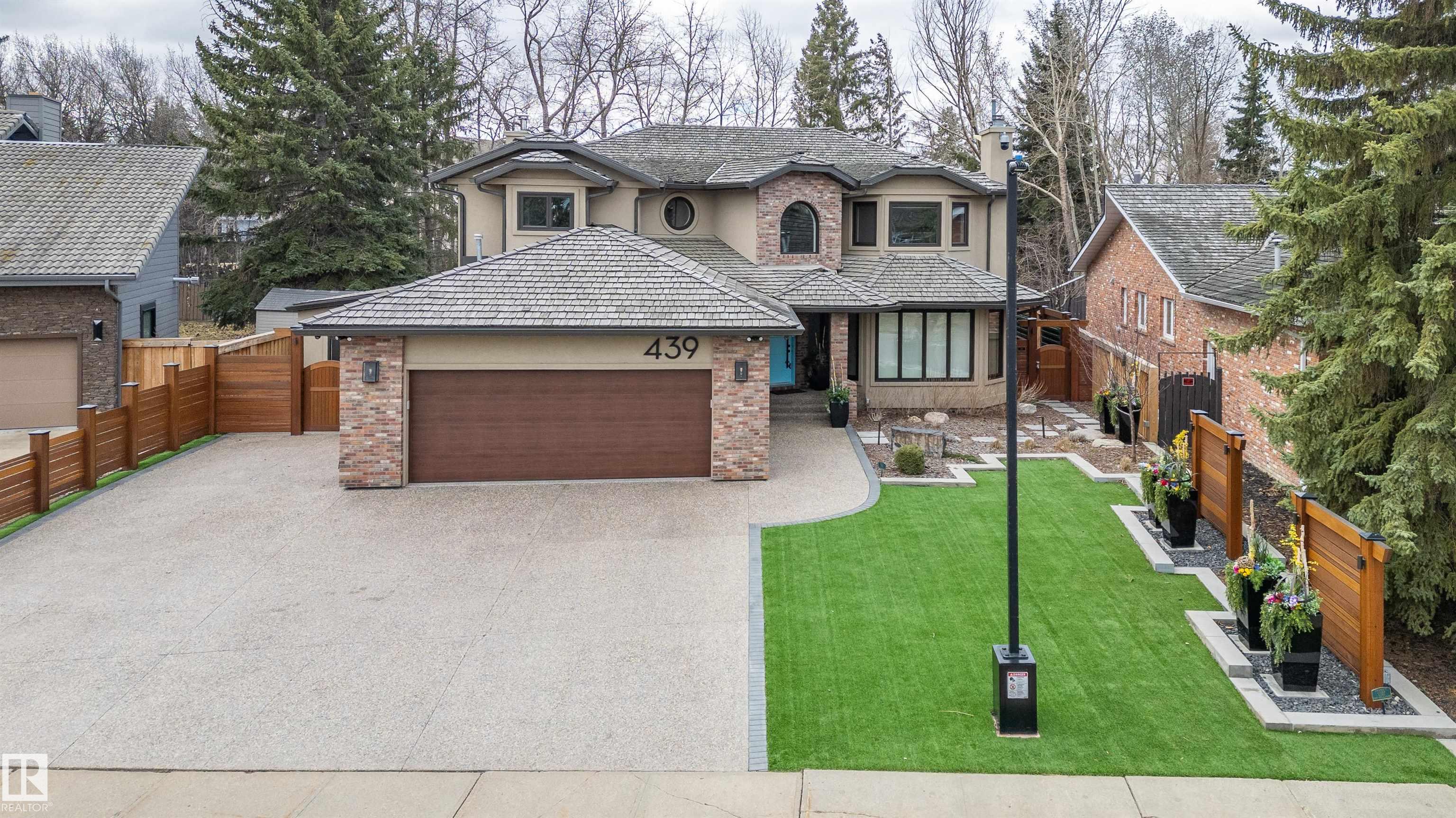 439 ROONEY Crescent, E4484984, Alberta,