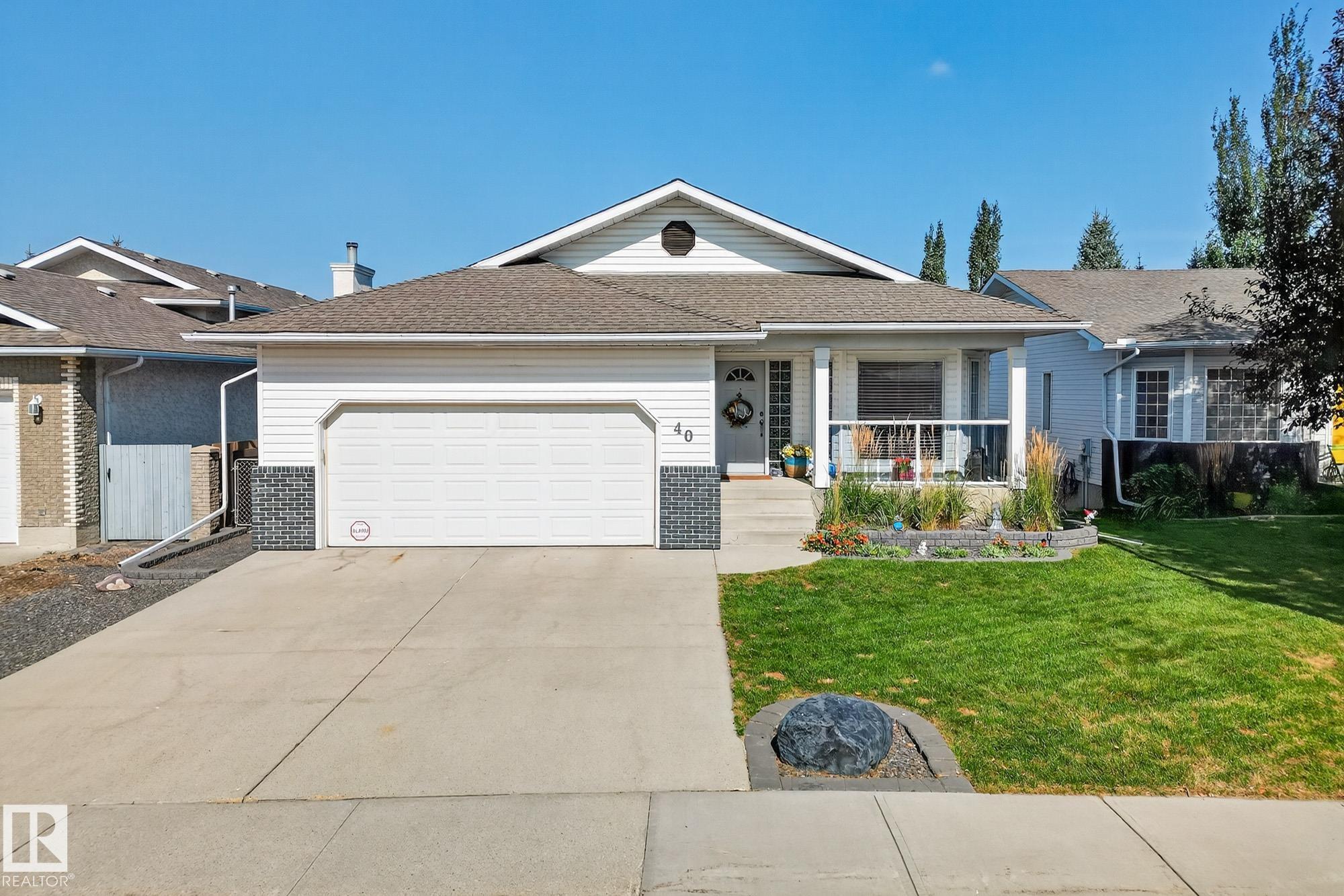 40 CHARLTON Crescent, E4485123, Alberta,