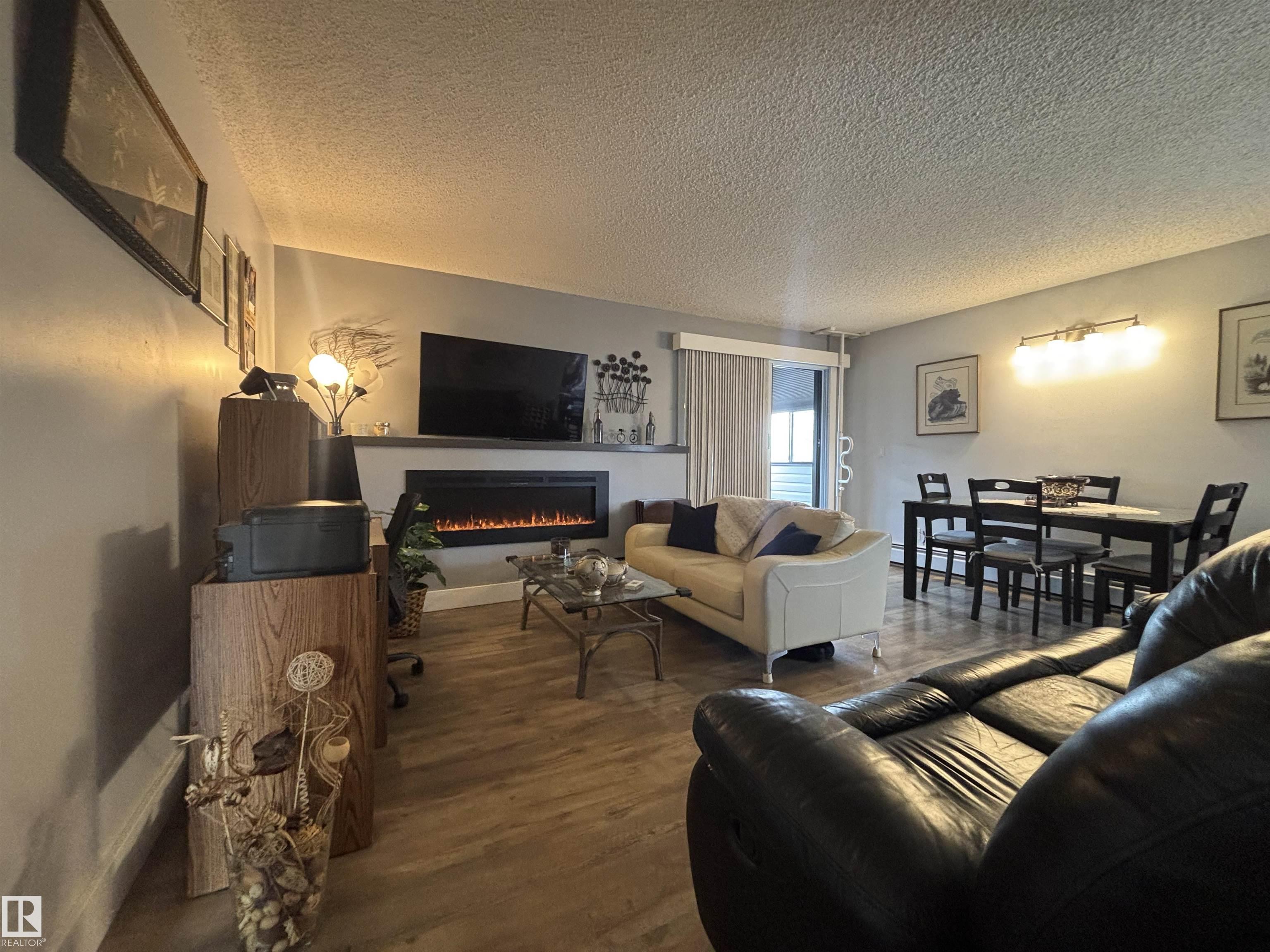 320 24 JUBILEE Drive, E4485382, Alberta,