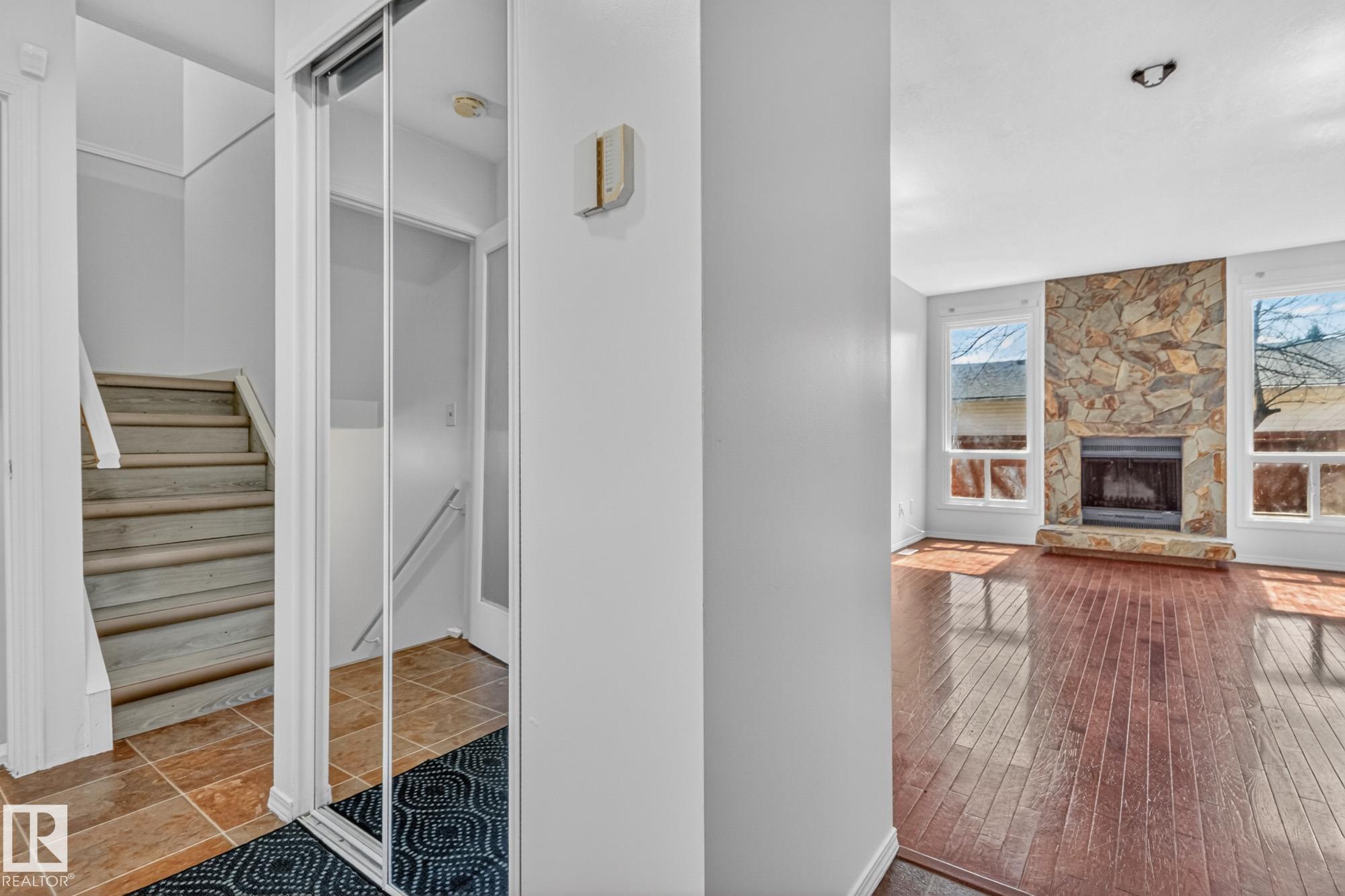 Fourth View of 18625 66 Avenue, Ormsby Place, Edmonton, Alberta, T5T 2M3