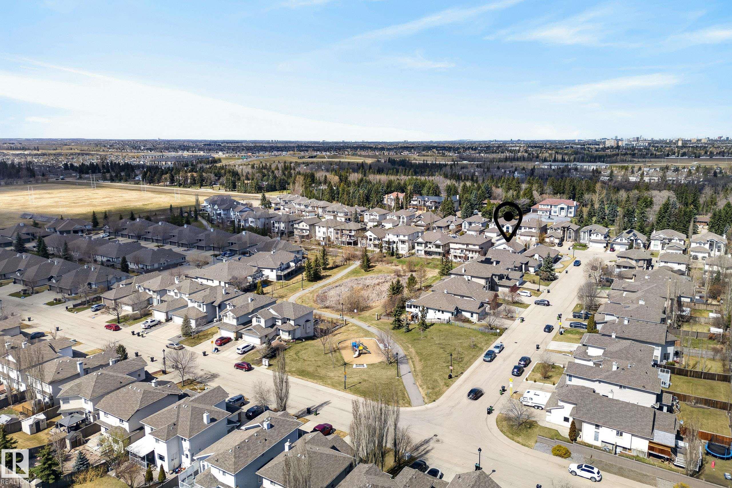 Fifth View of 10807 6 Avenue SW, Richford, Edmonton, Alberta, T6W 1G3