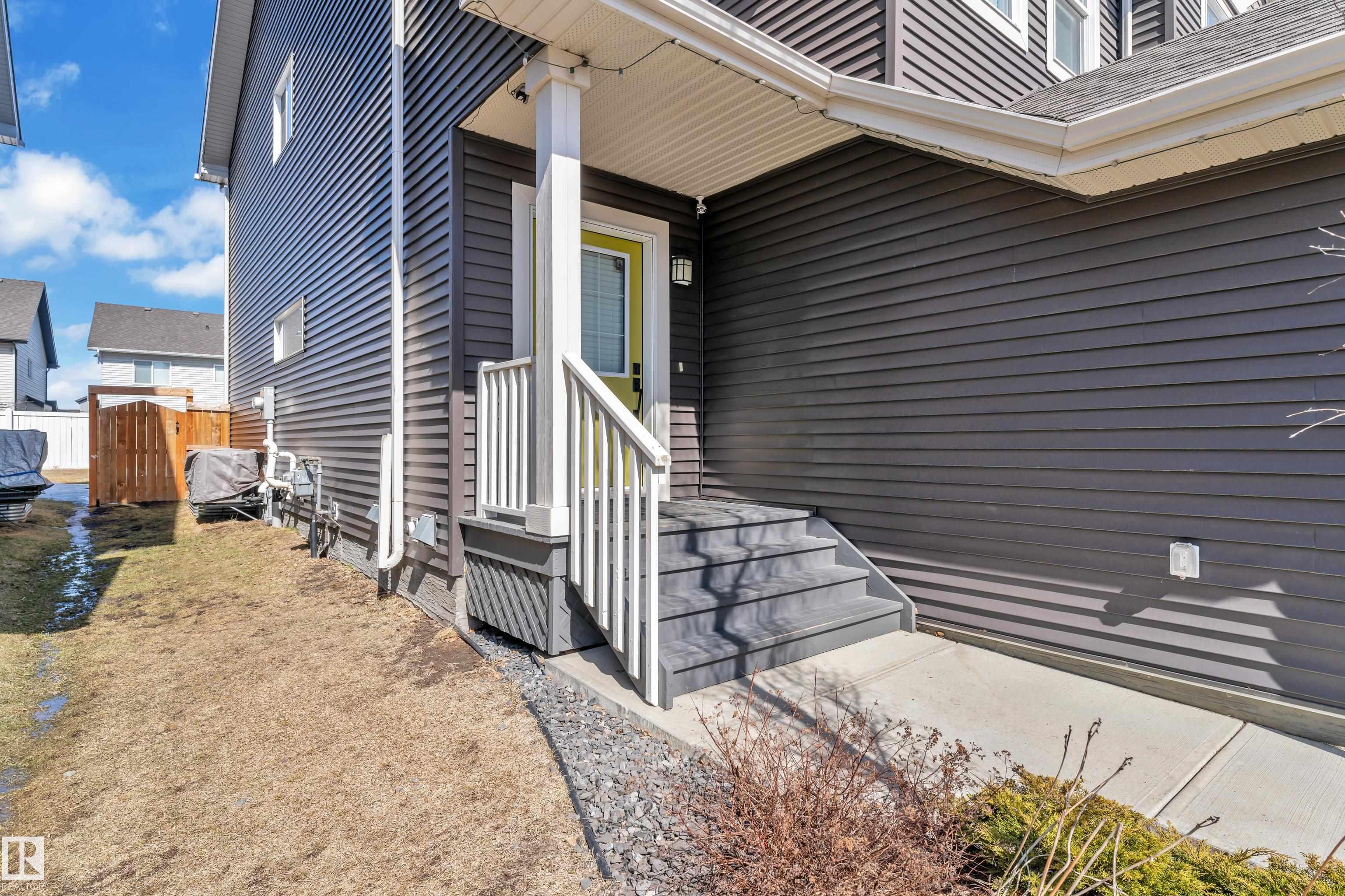 Third View of 6406 169 Avenue, McConachie Area, Edmonton, Alberta, T5Y 3W6