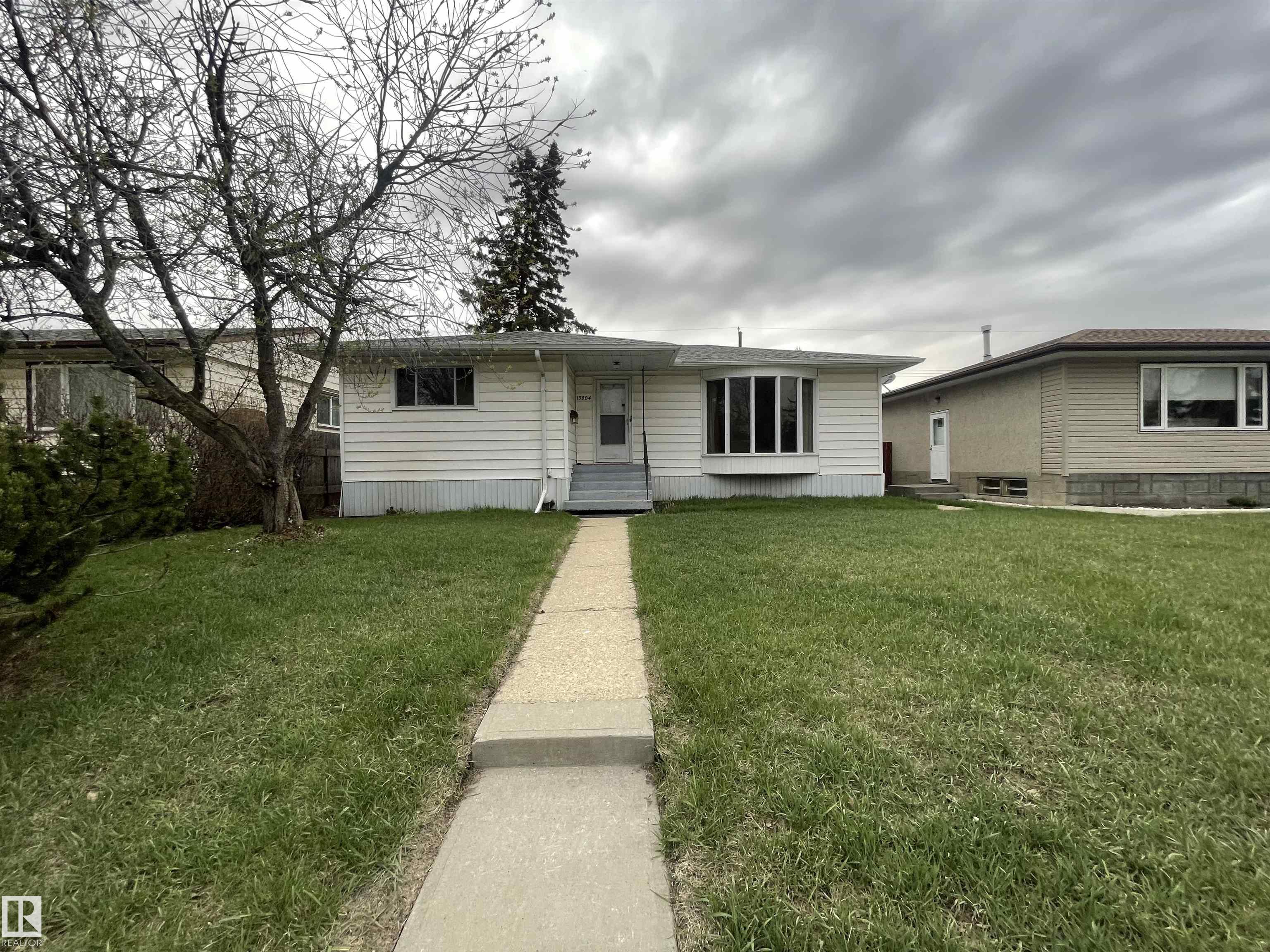 Second View of 13804 132 Avenue, Wellington, Edmonton, Alberta, T5L 3R8