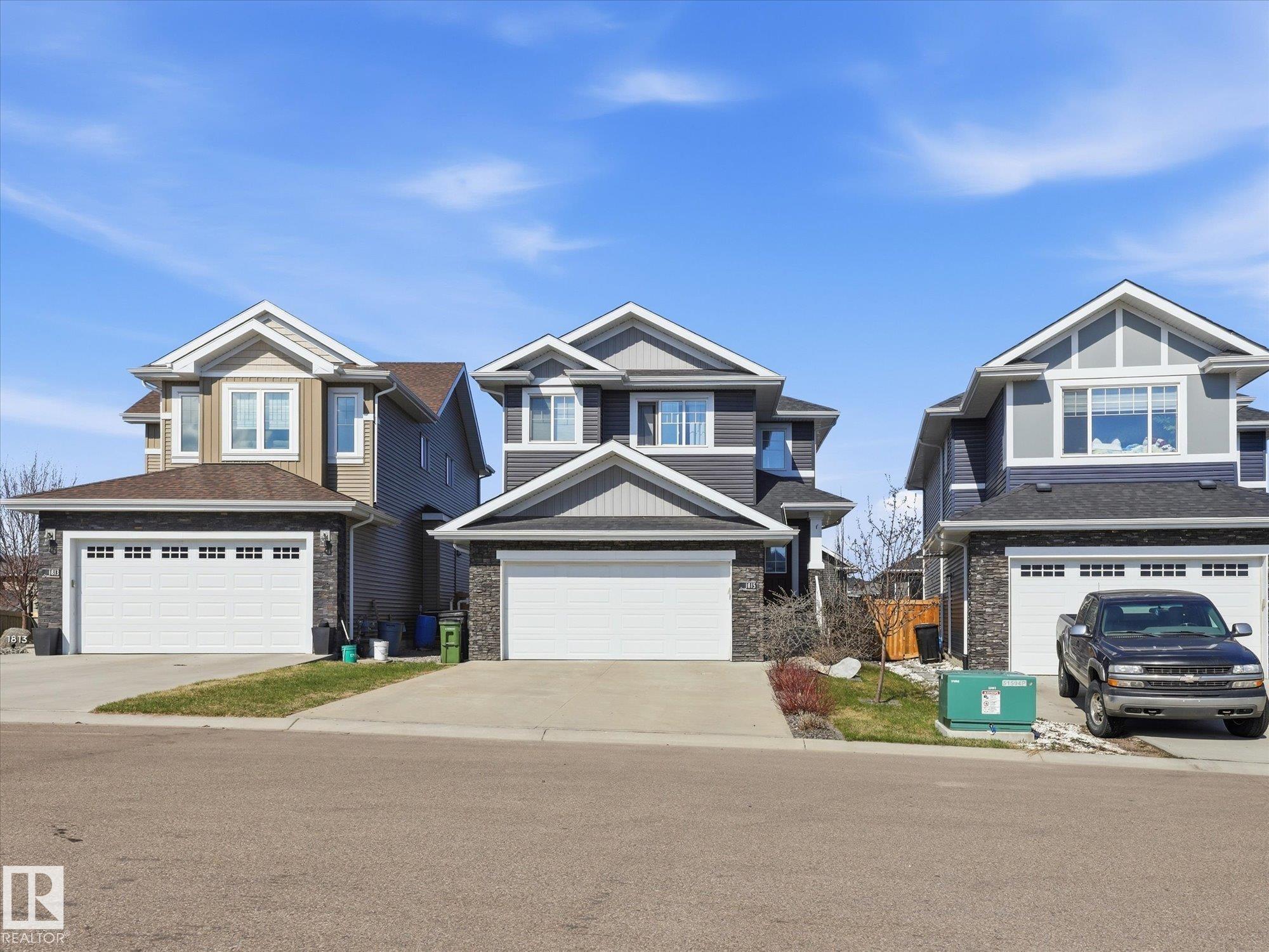1815 TANAGER Close, E4486531, Alberta,