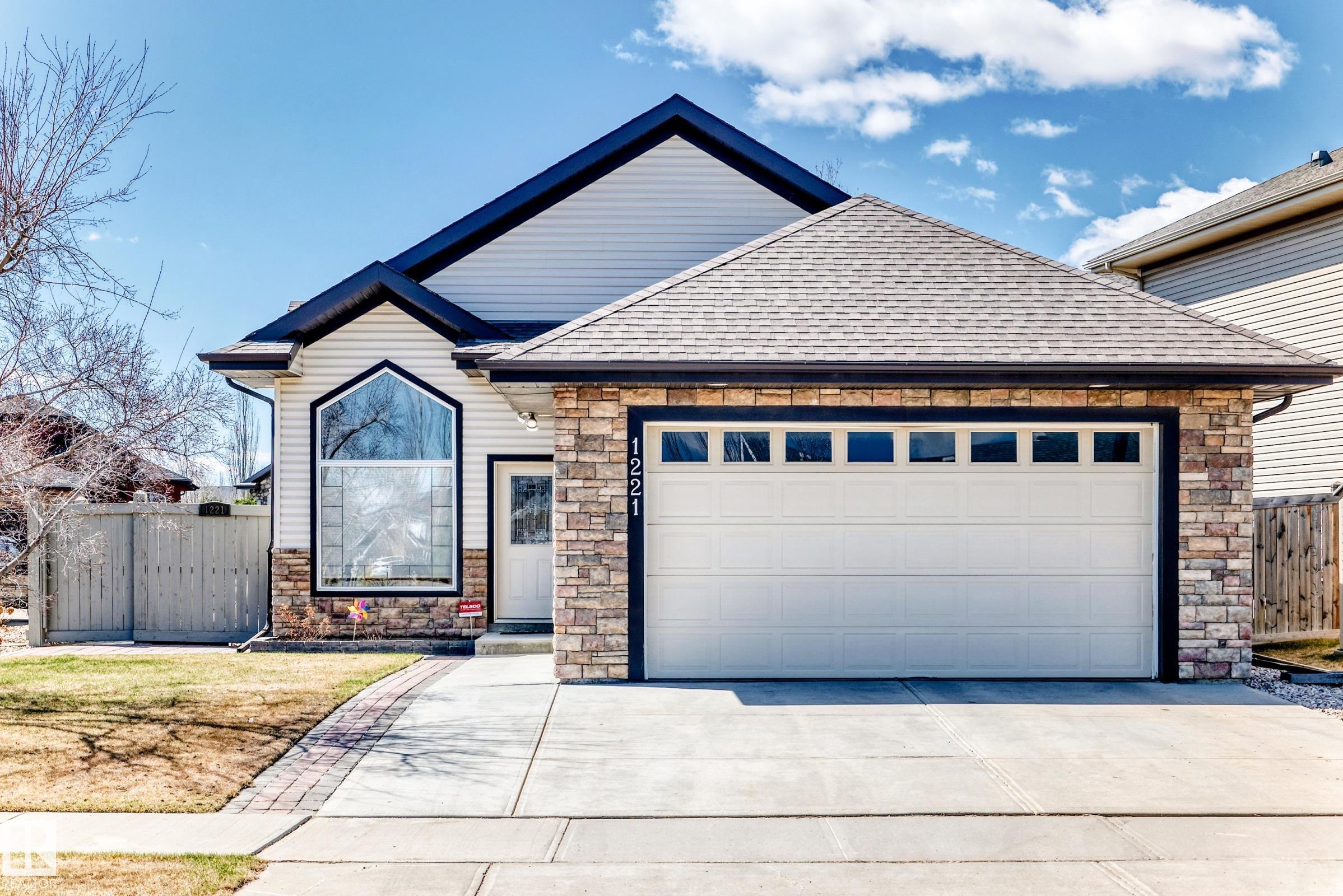 1221 CUNNINGHAM Drive, E4486612, Alberta,