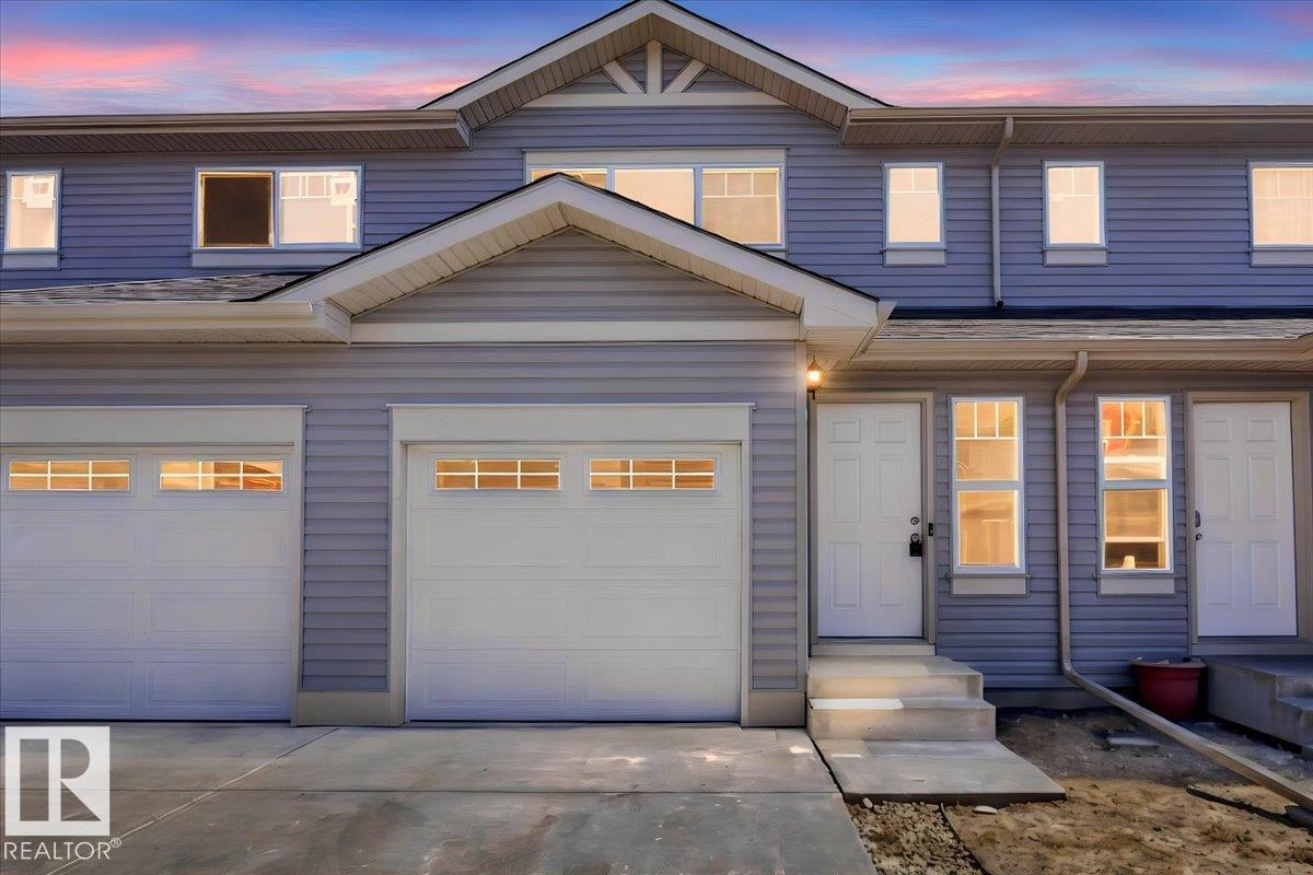Second View of 7 18004 89 Street, Klarvatten, Edmonton, Alberta, T5Z 0E7