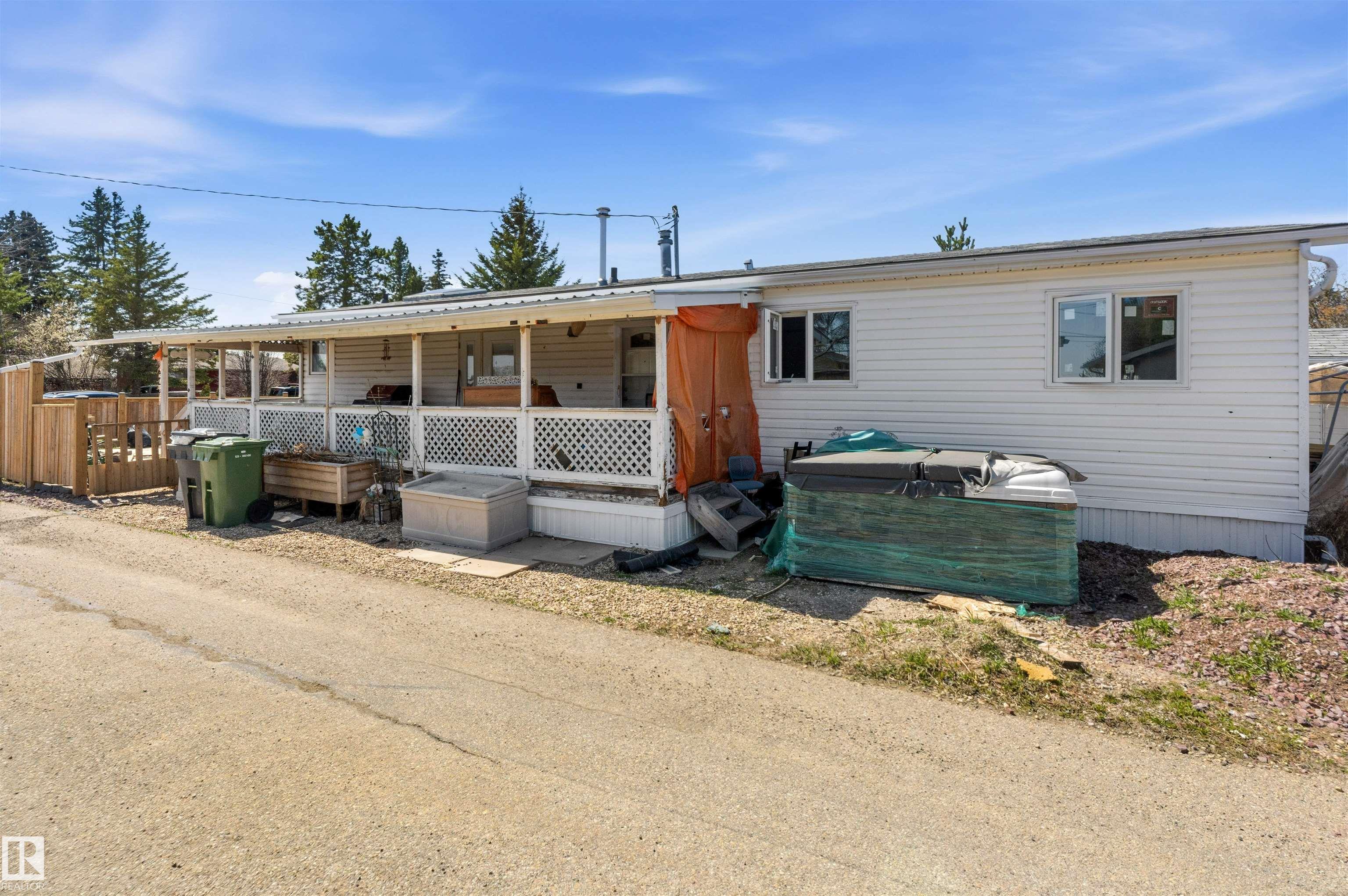 5220 54 Avenue, E4486932, Alberta,