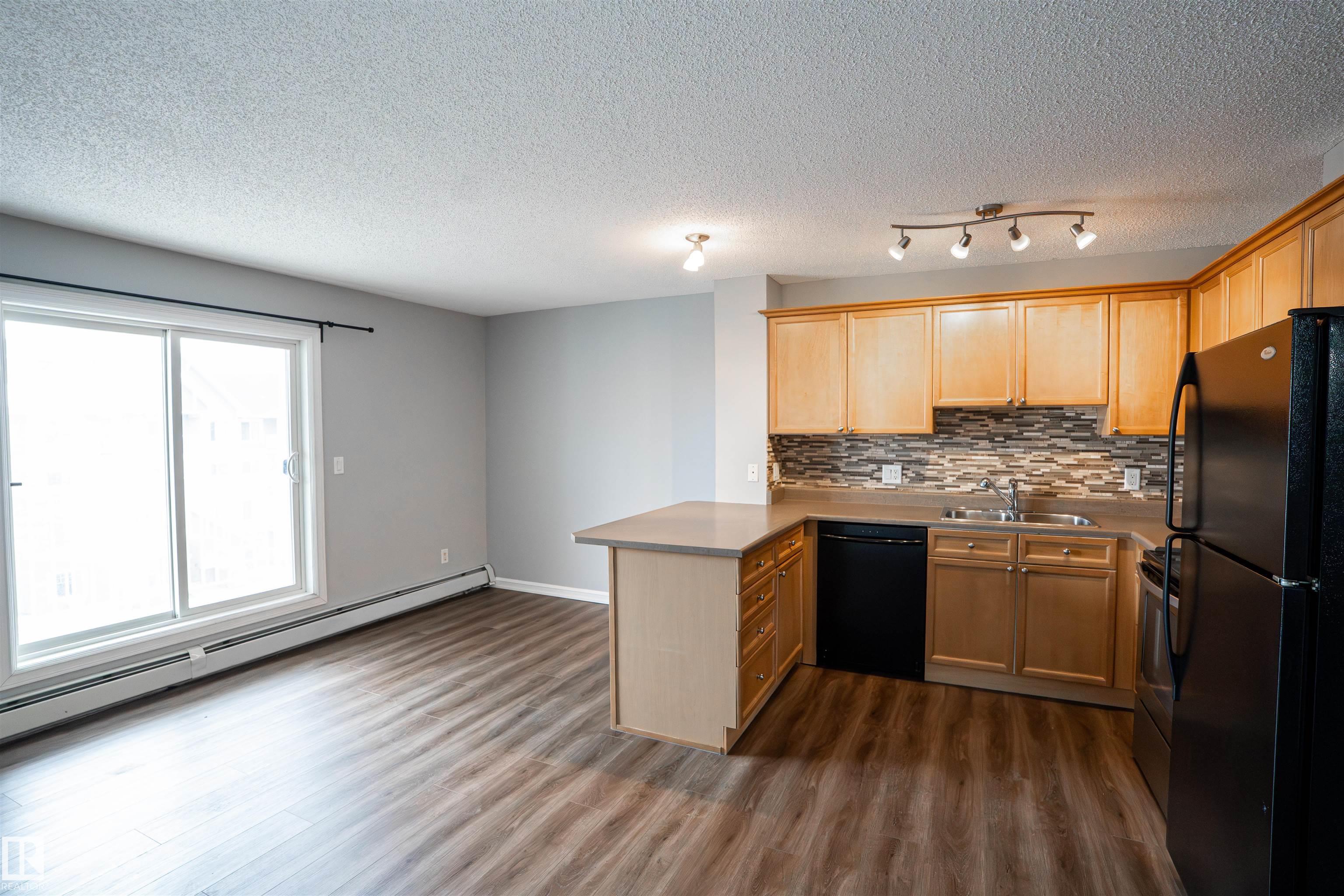 4407 23 Street, E4487063, Alberta,