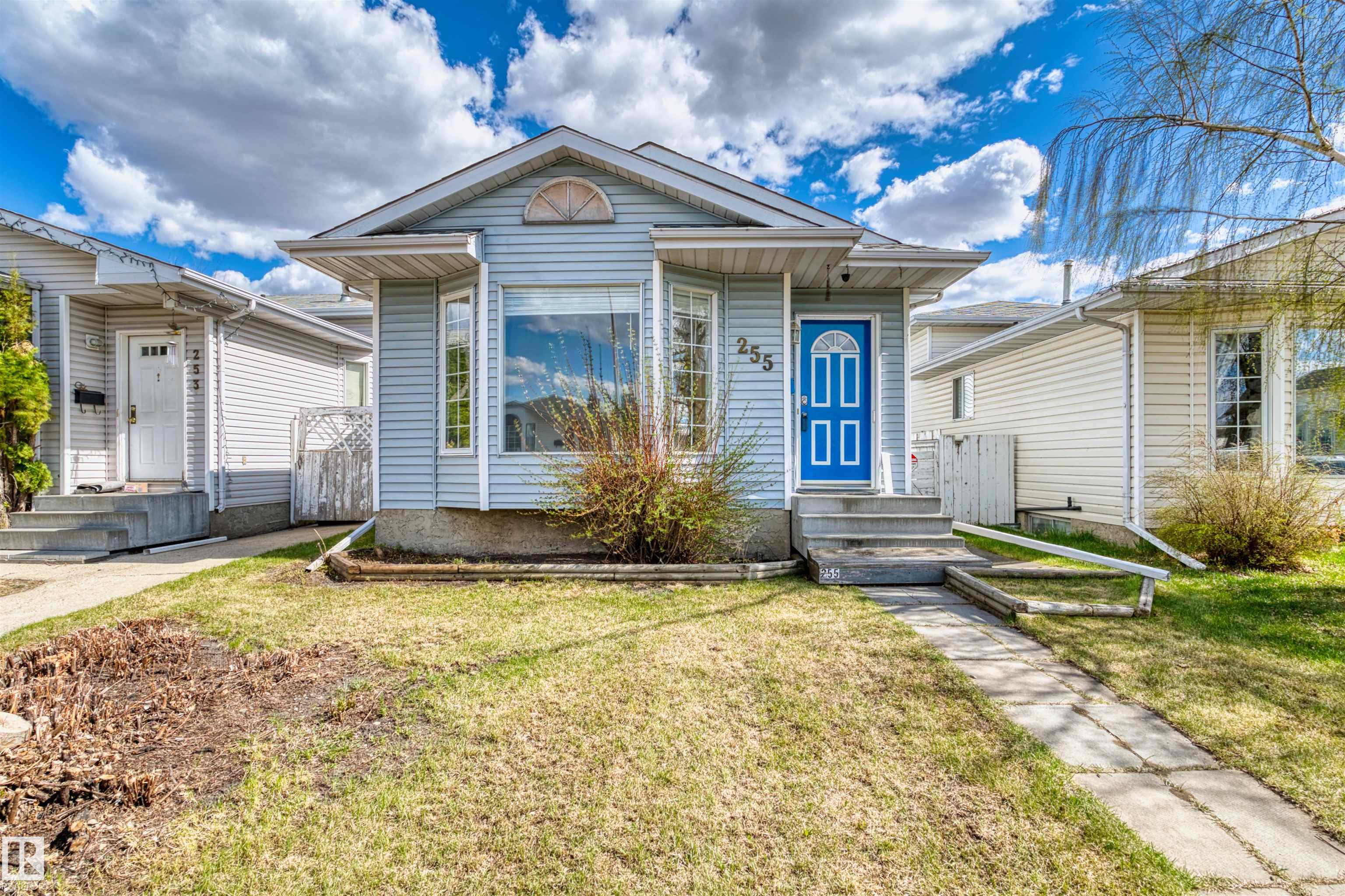 255 KIRKWOOD Avenue, E4487371, Alberta,