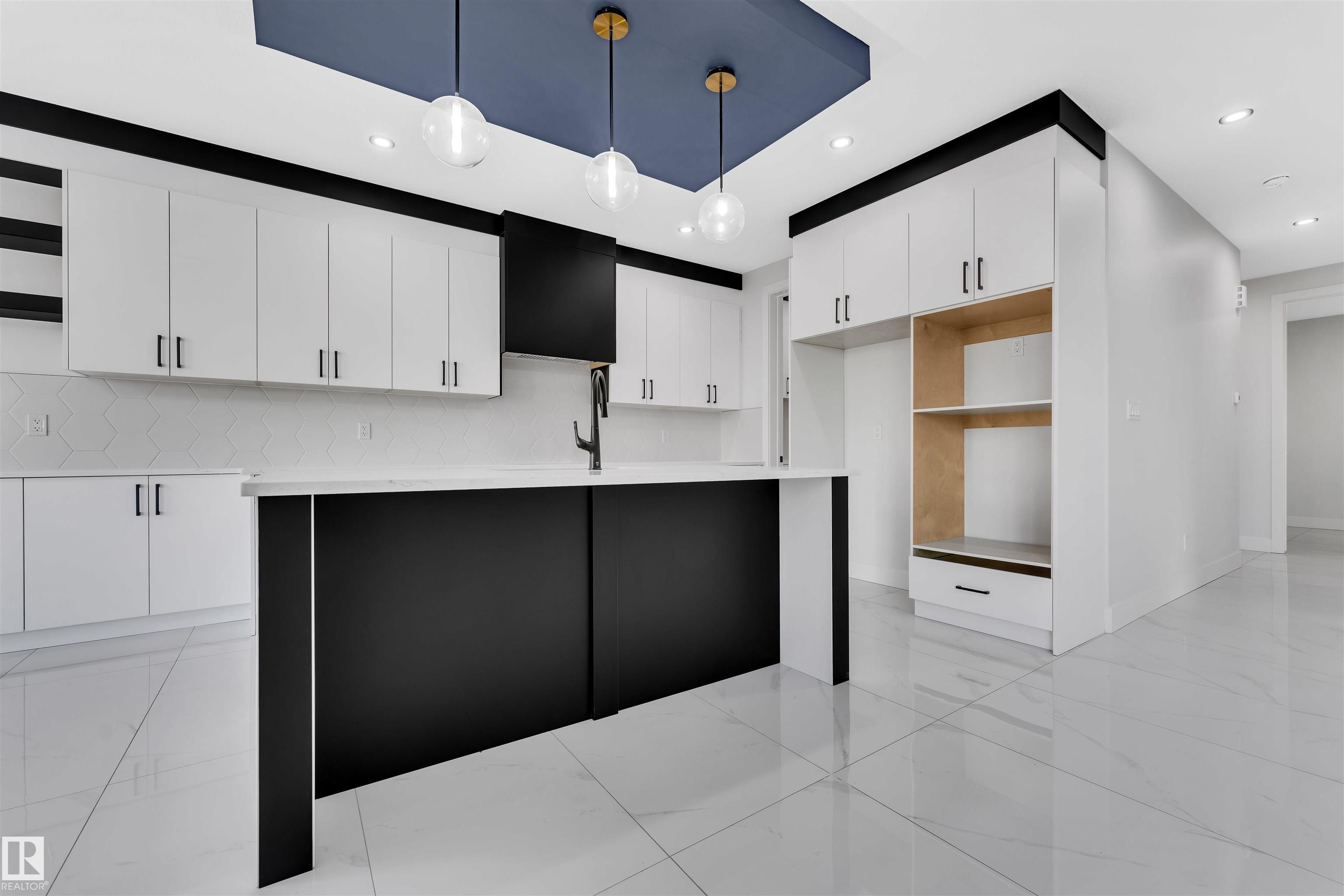Second View of 22815 80 Avenue, Rosenthal (Edmonton), Edmonton, Alberta, T5T 7X8