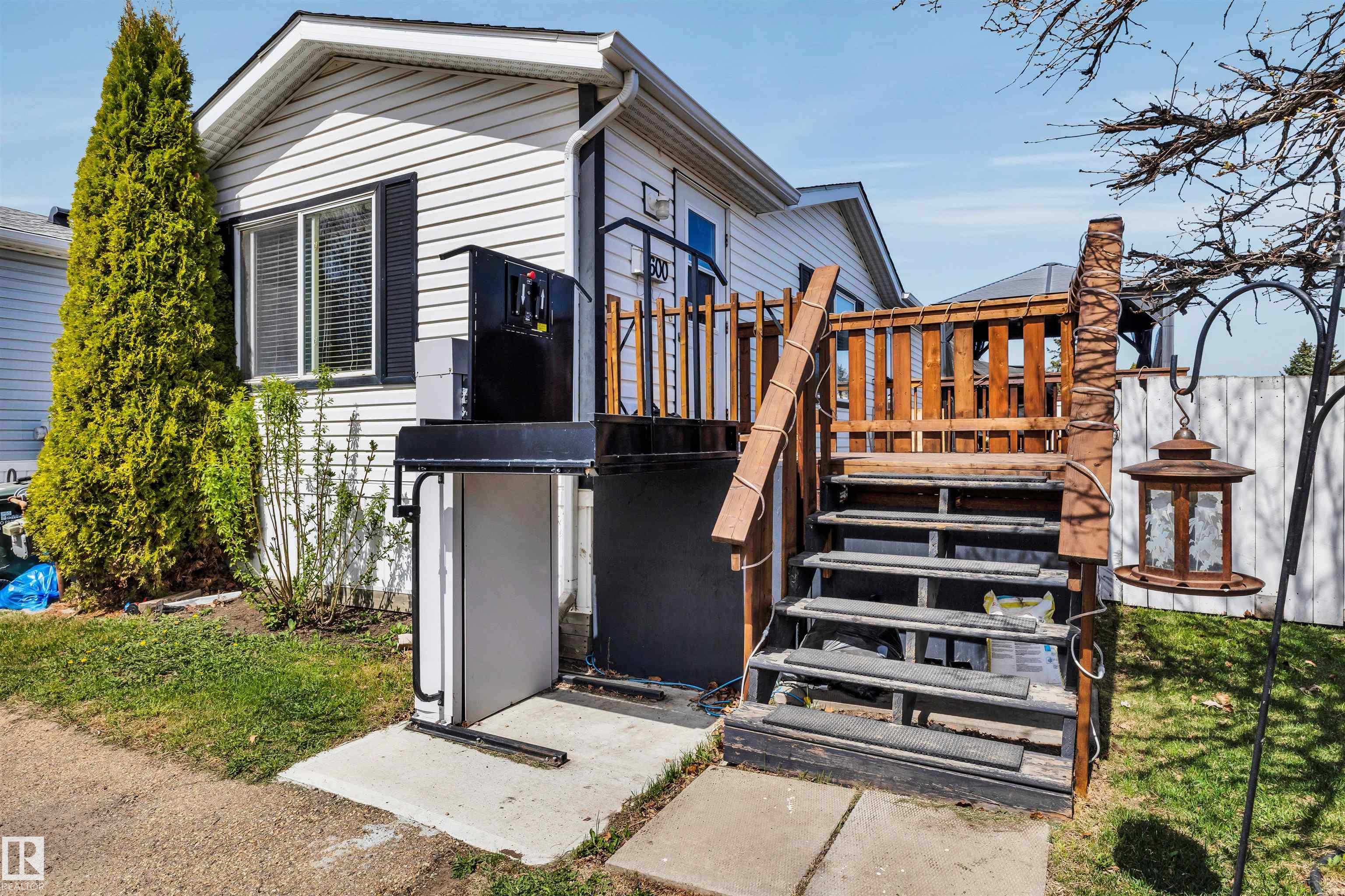 Fourth View of 1600 Jubilee Crescent, Jubilee Landing, Sherwood Park, Alberta, T8H 2J3