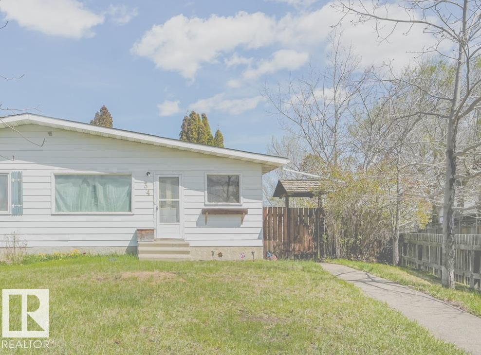34 CAMELOT Avenue, E4487484, Alberta,