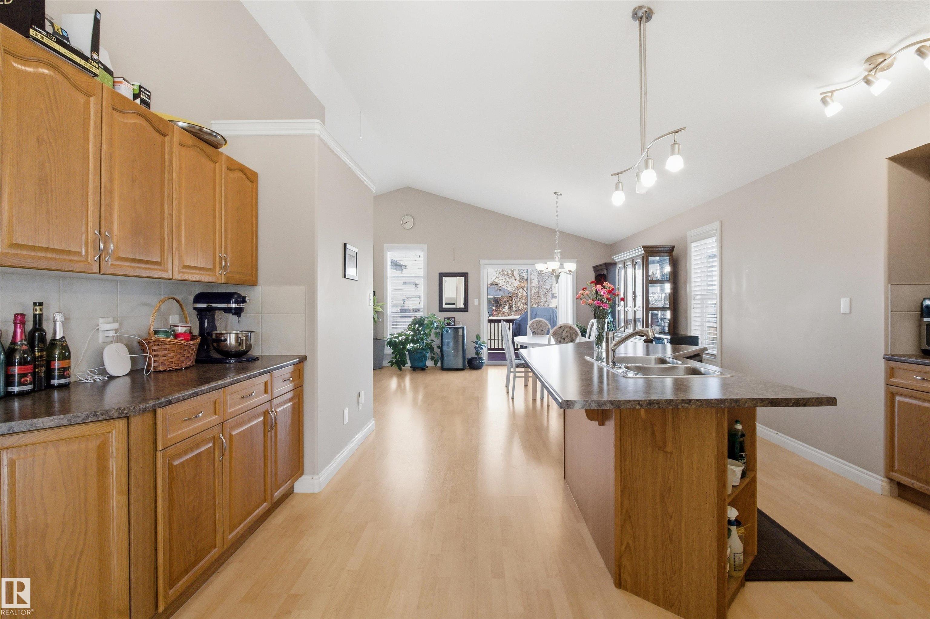 Fifth View of 16204 48 Street, Brintnell, Edmonton, Alberta, T5A 2J7