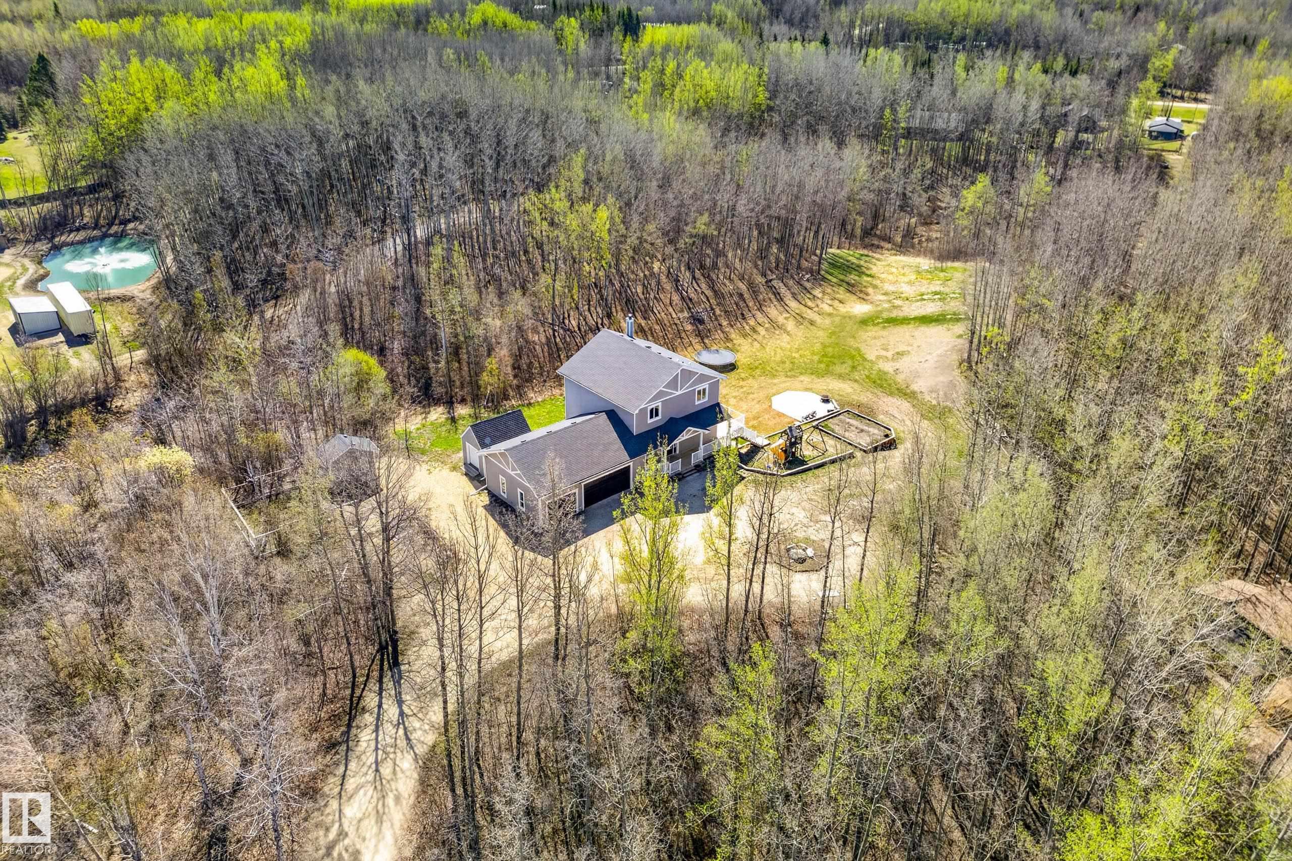  E4487602, Alberta,