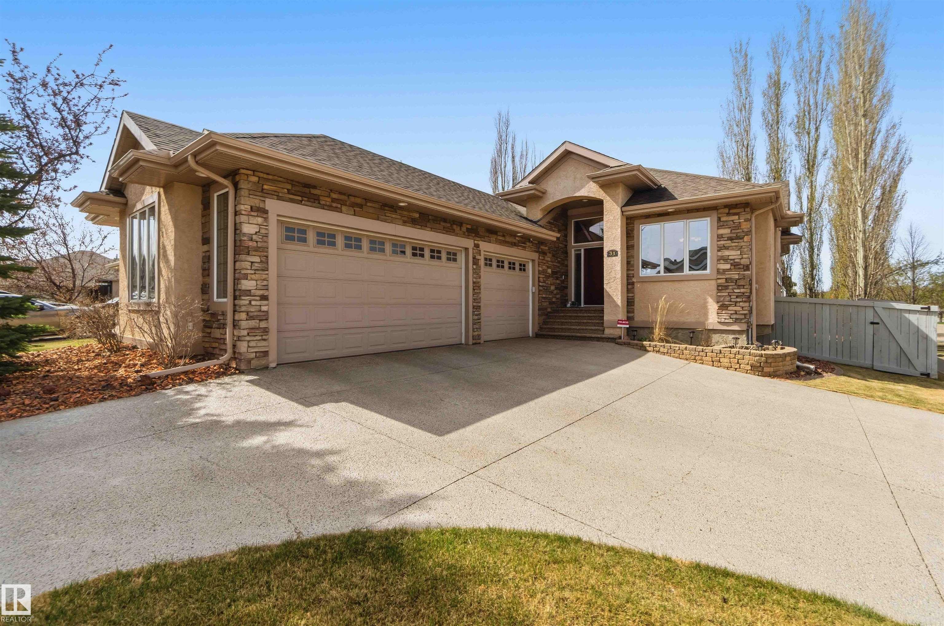 31 KINGSMOOR Close, E4487818, Alberta,
