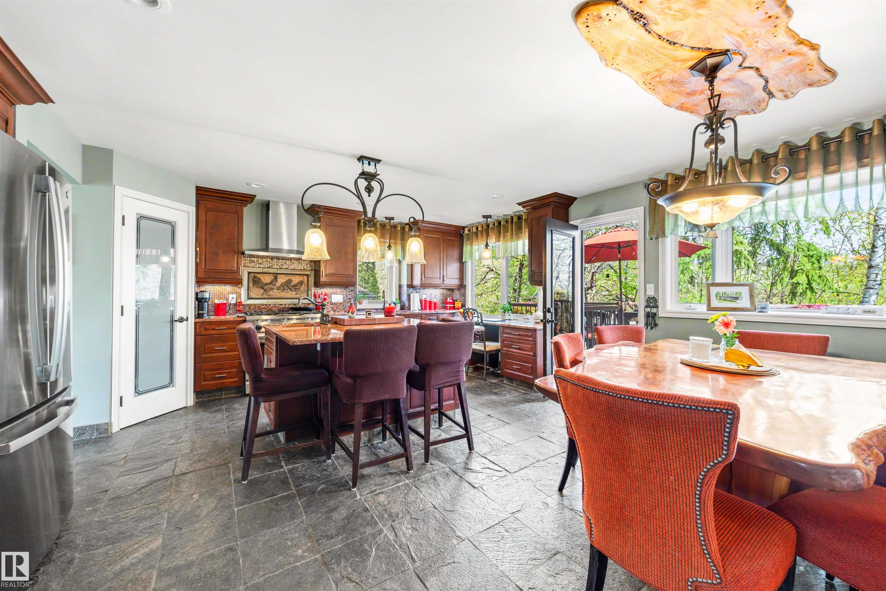 61 FAIR OAKS Drive, E4487963, Alberta,