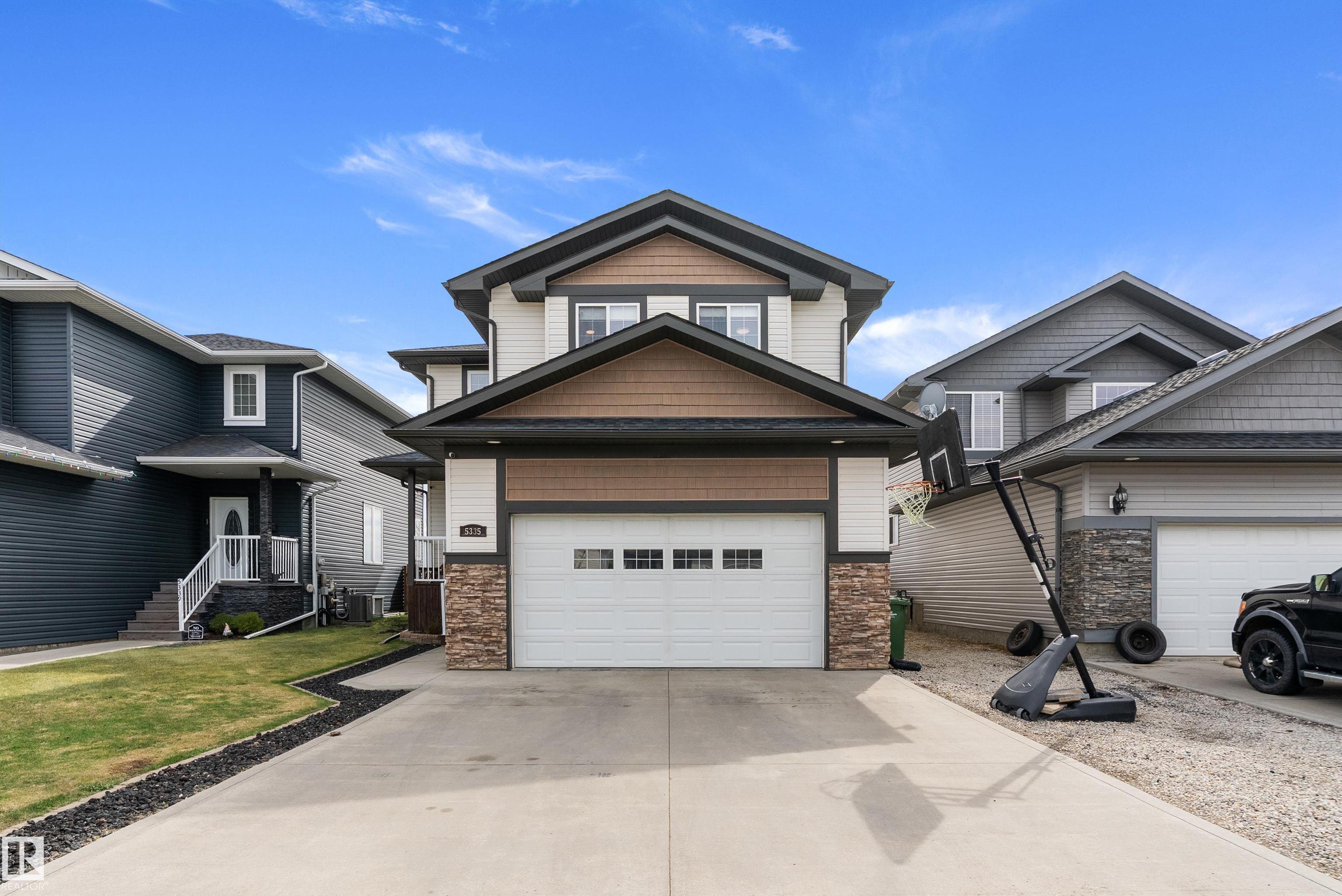 5335 42 Street, E4487967, Alberta,